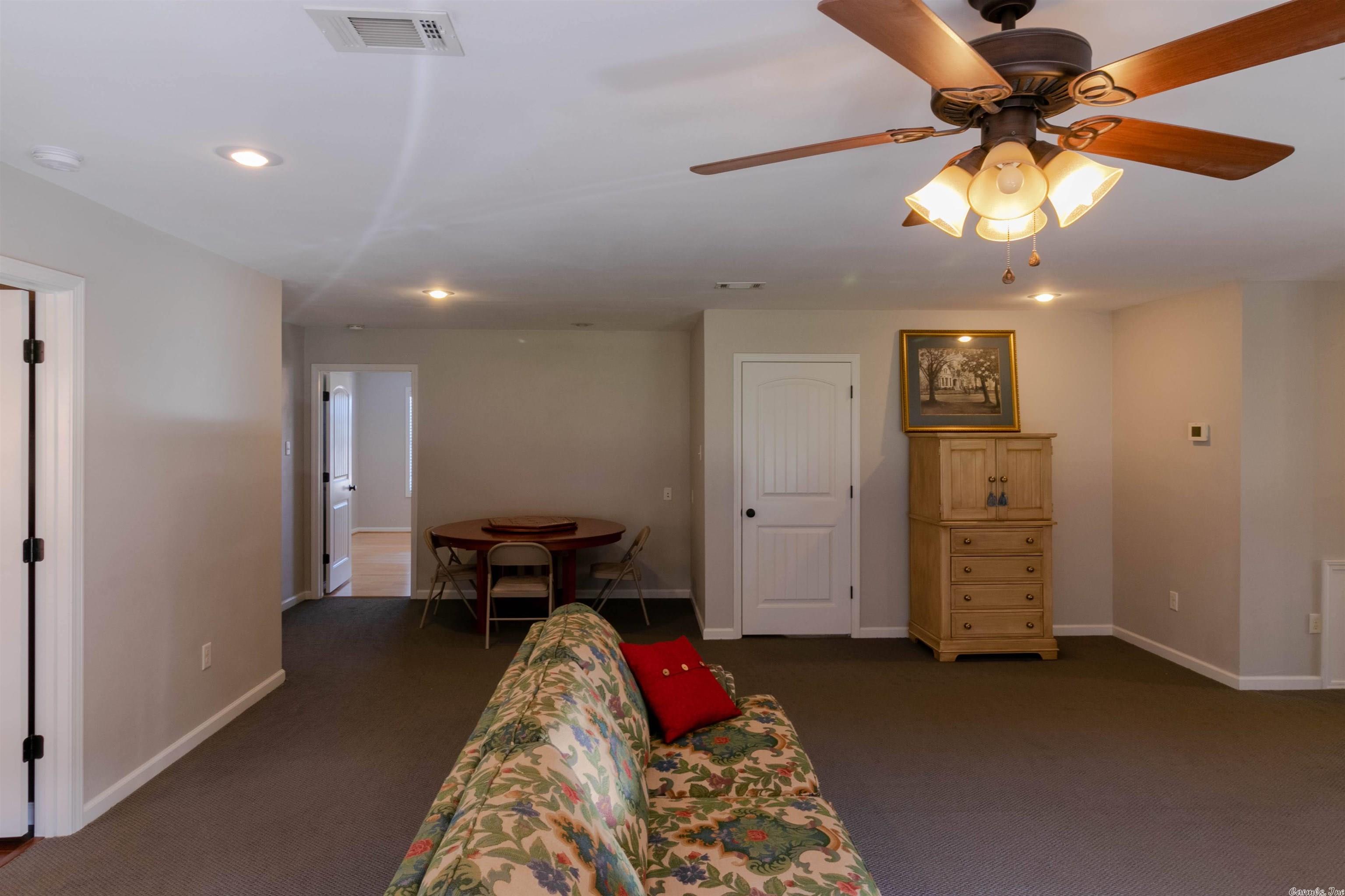 ORCHARD PARK - Residential