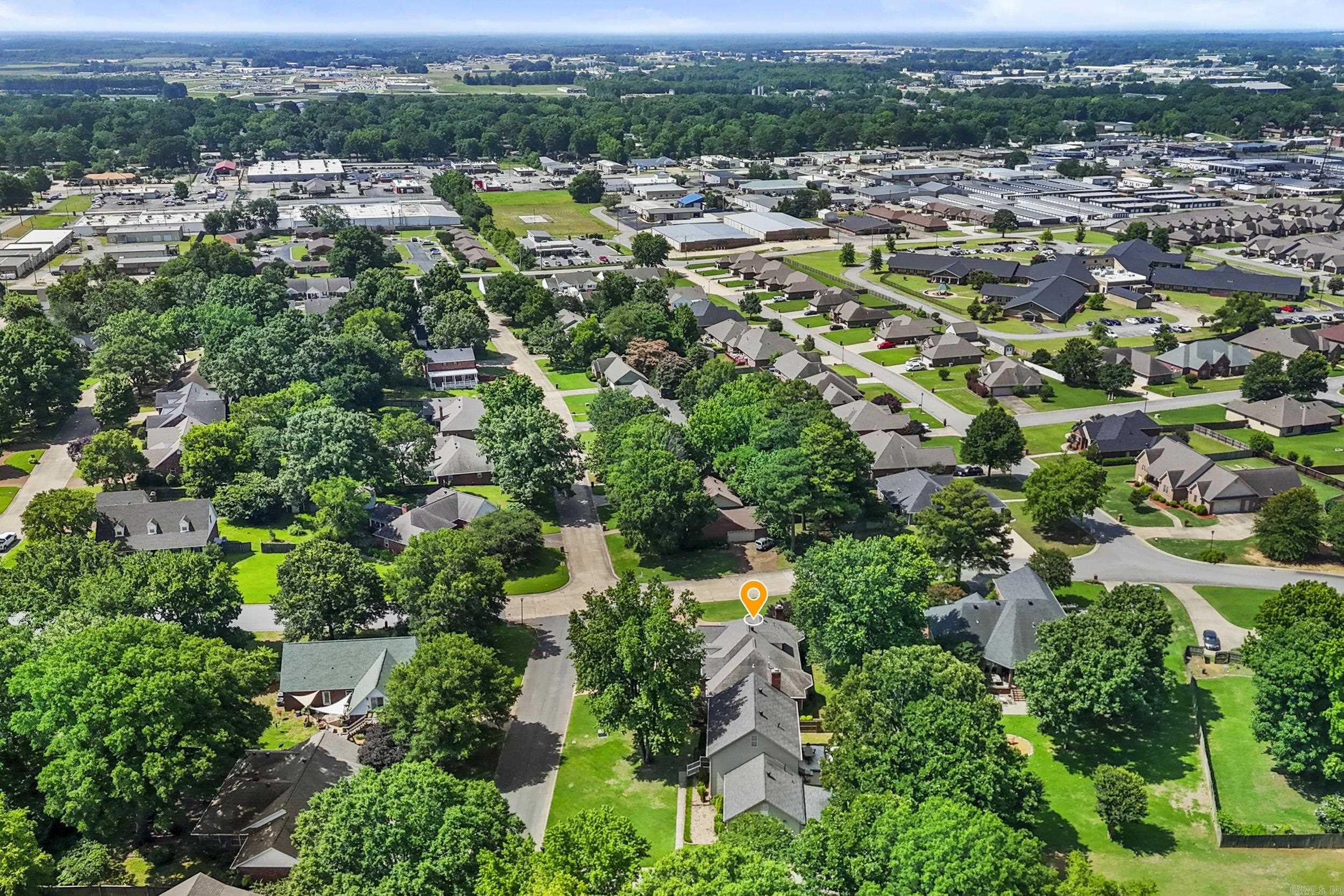 RIVER OAKS - Residential