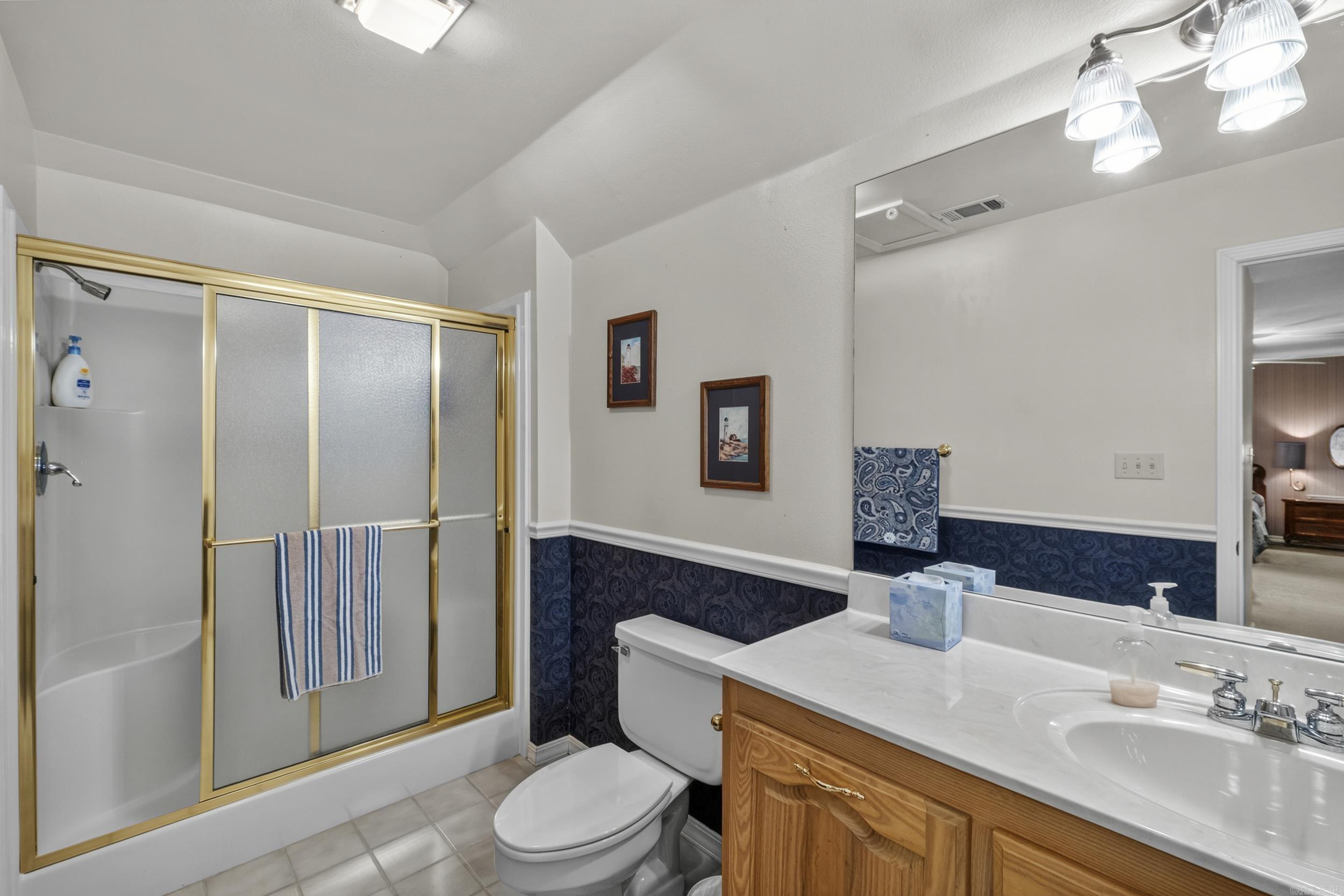 RIVER OAKS - Residential