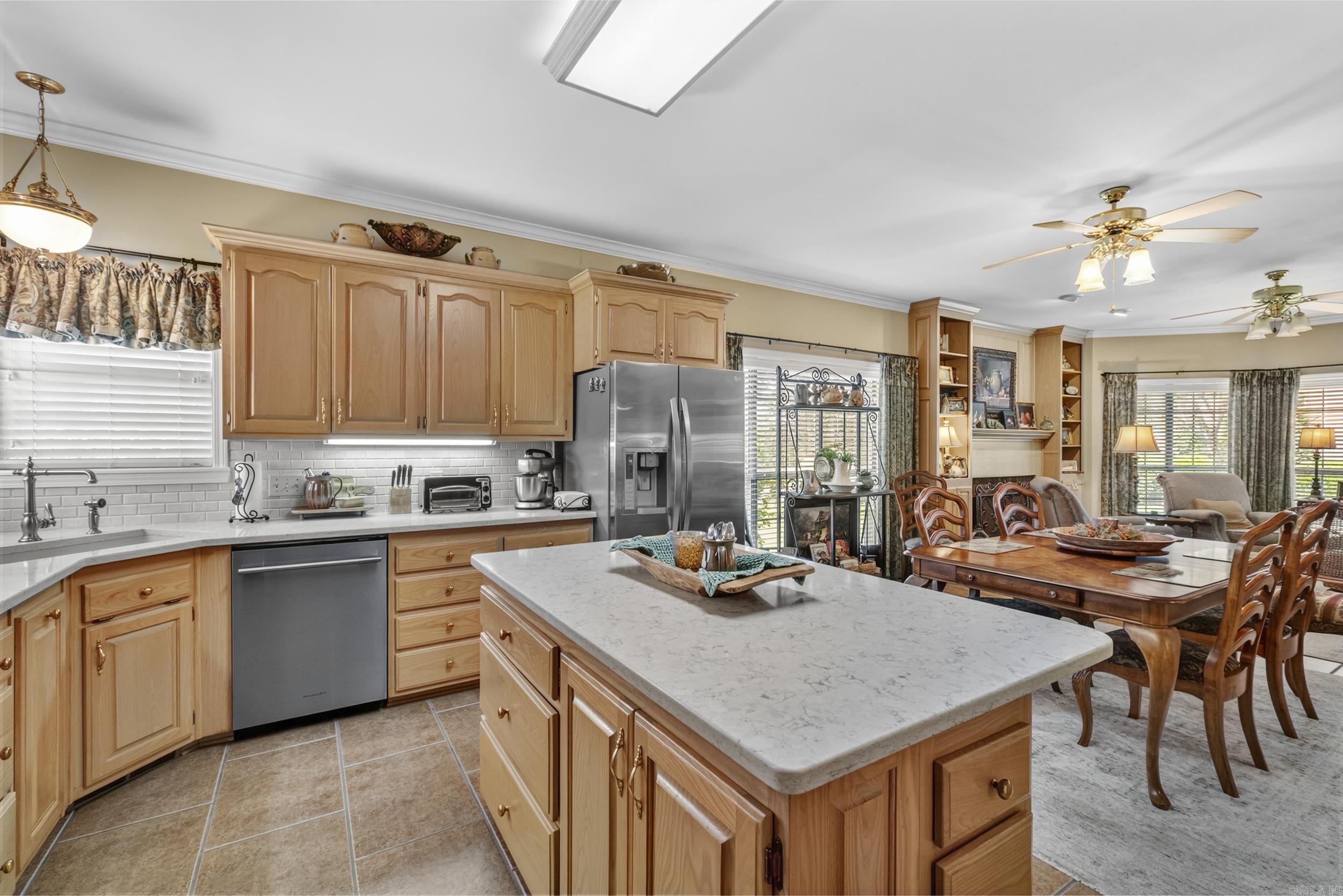 RIVER OAKS - Residential