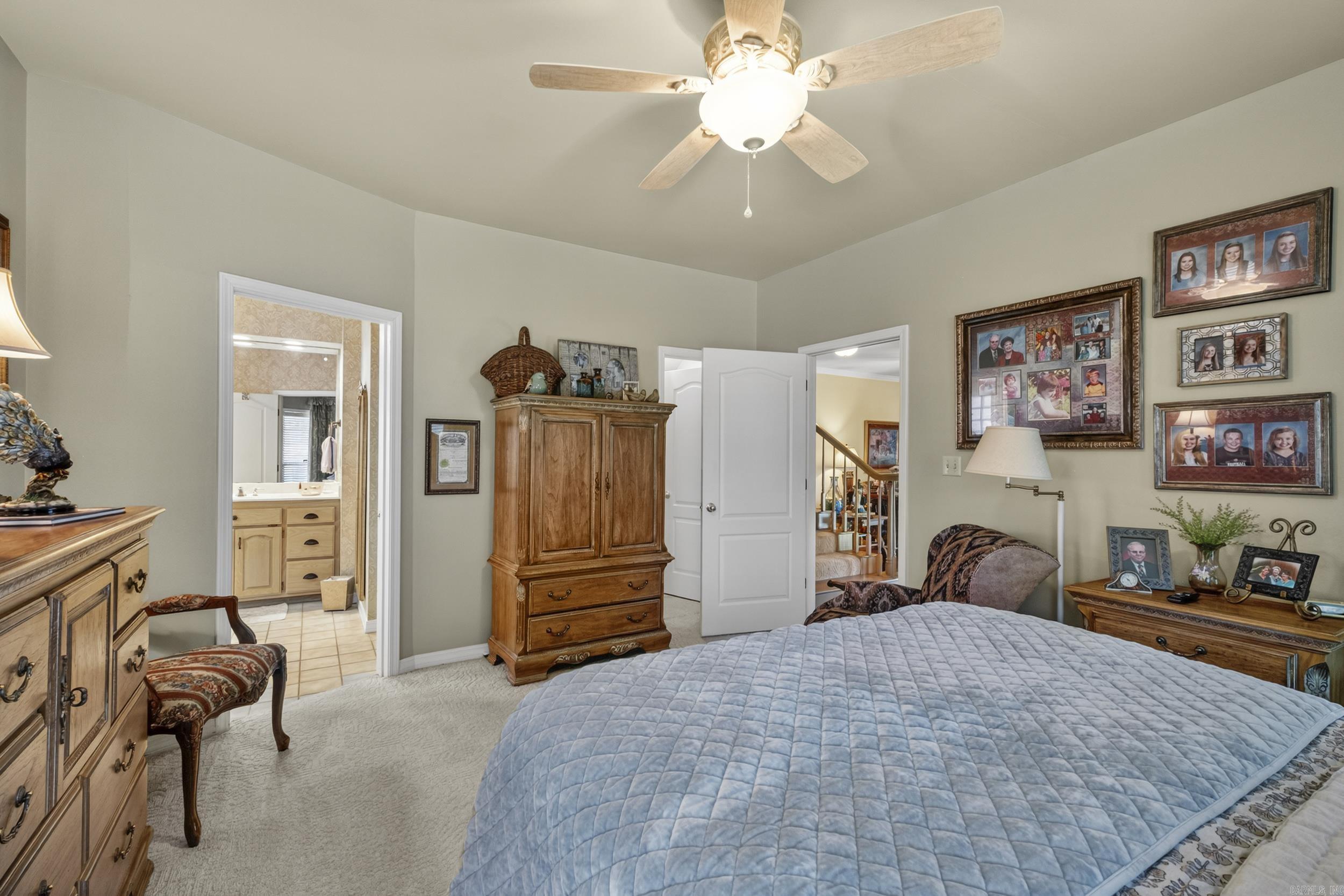 RIVER OAKS - Residential