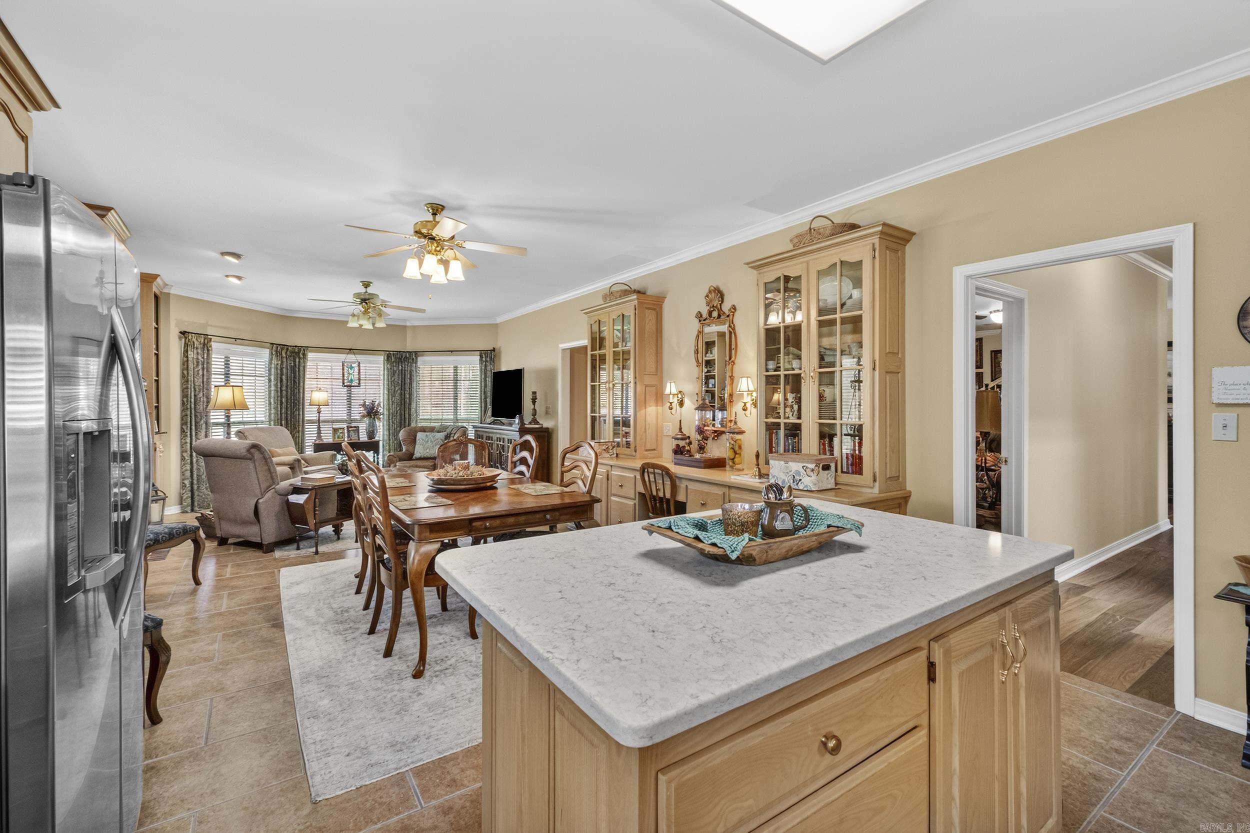 RIVER OAKS - Residential