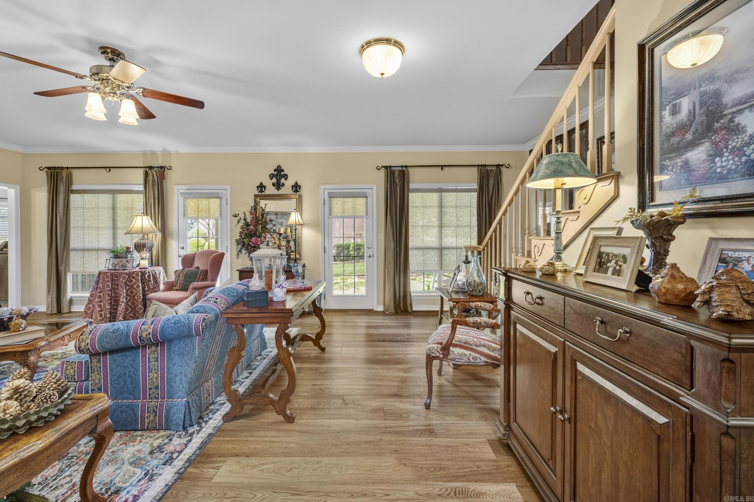 RIVER OAKS - Residential