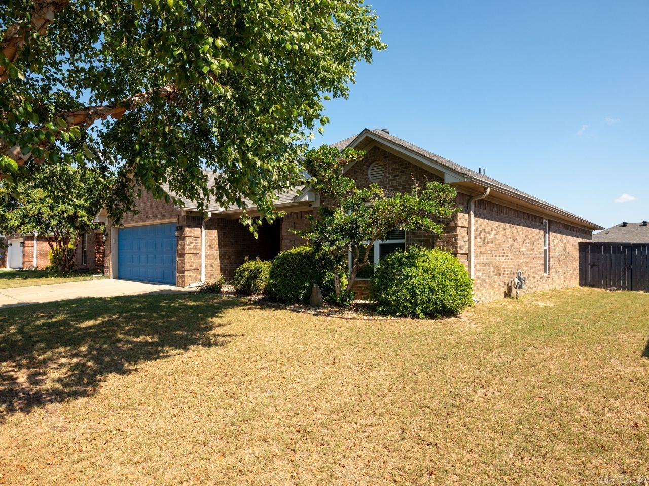 SPRING VALLEY - Residential