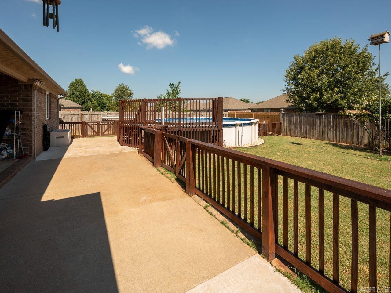 SPRING VALLEY - Residential