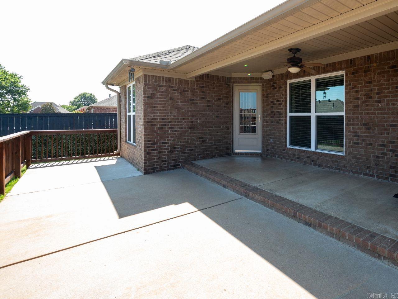 SPRING VALLEY - Residential