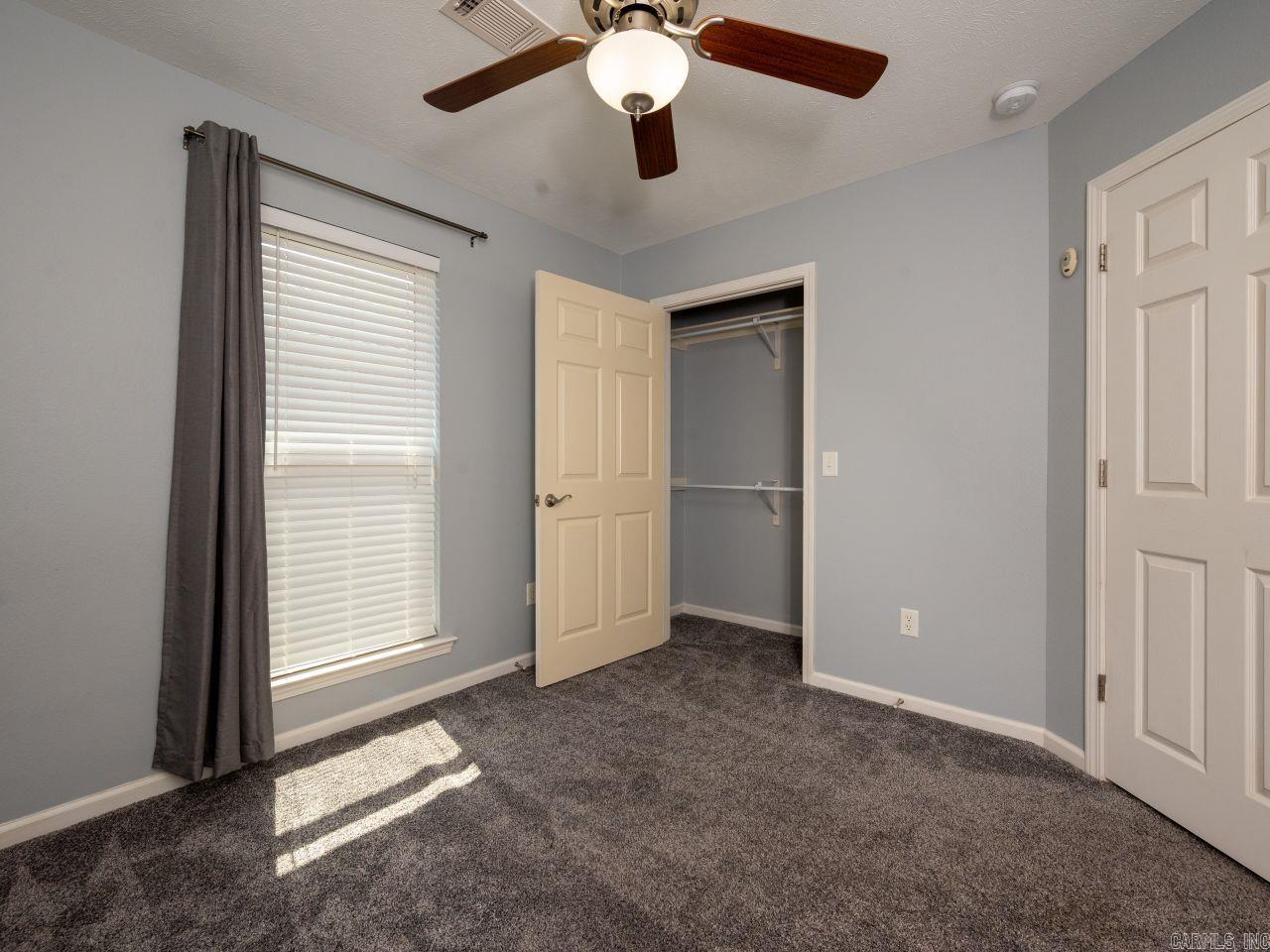 SPRING VALLEY - Residential