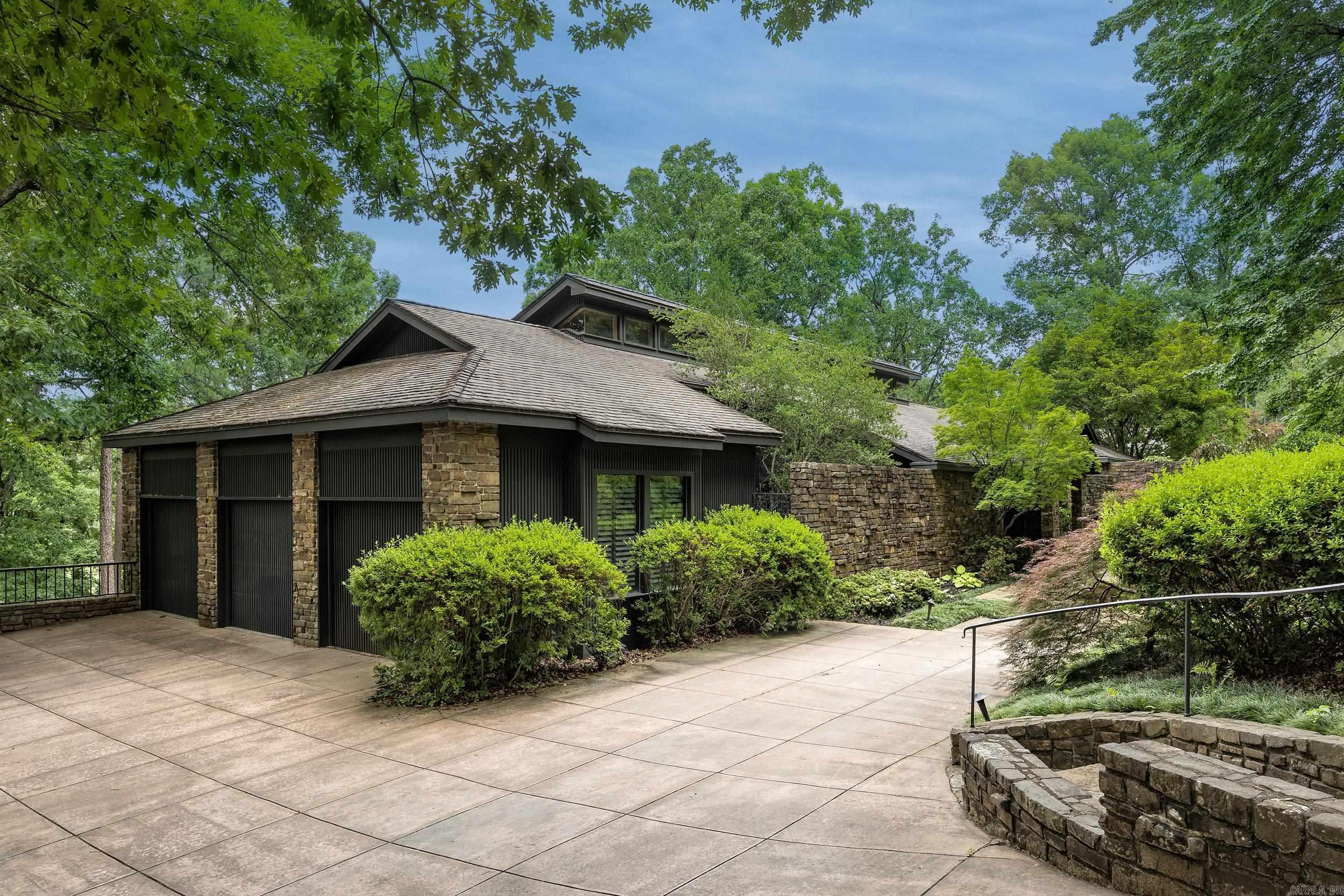 PLEASANT VALLEY - Residential