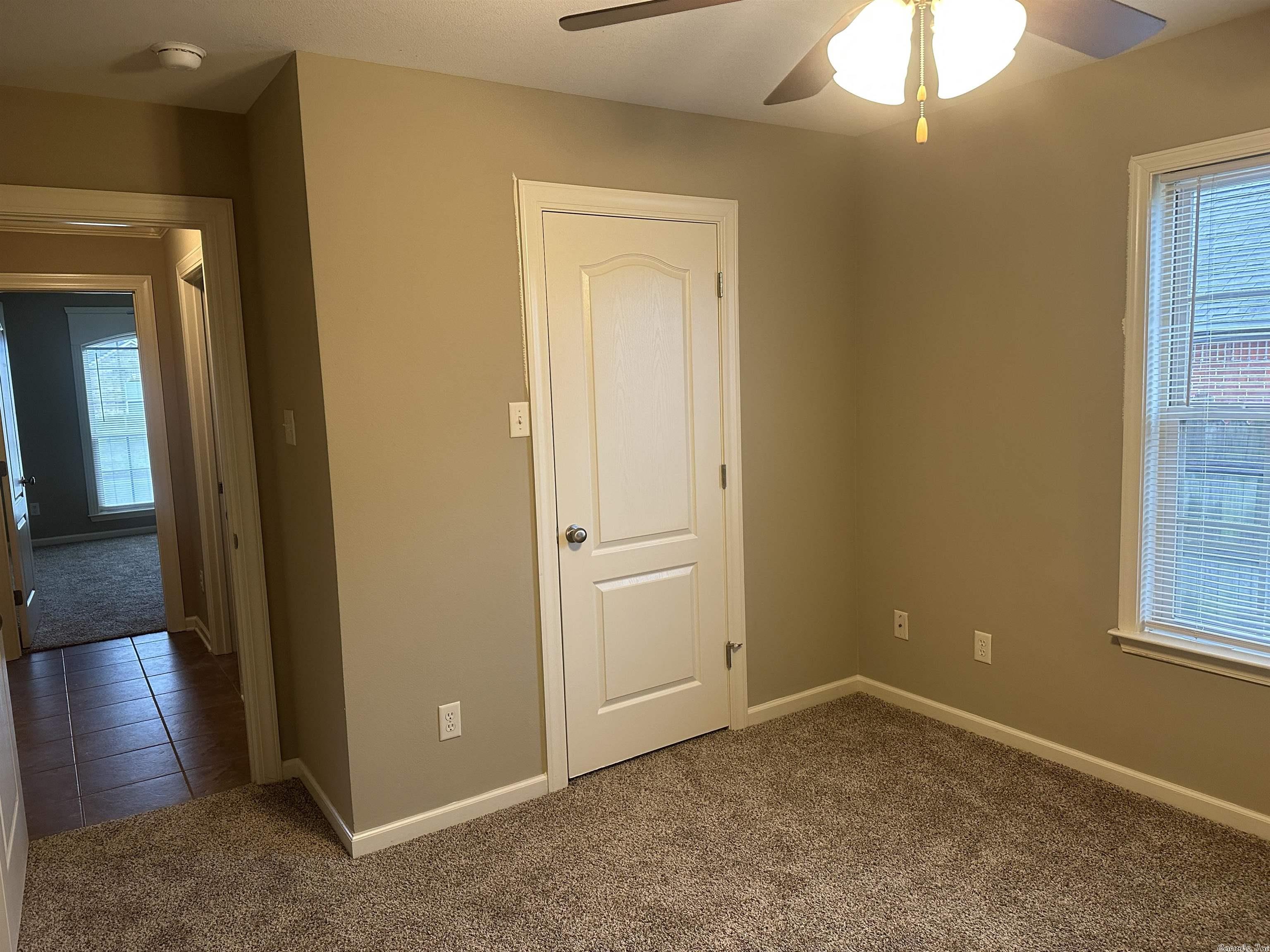STONEHENGE PLACE - Residential