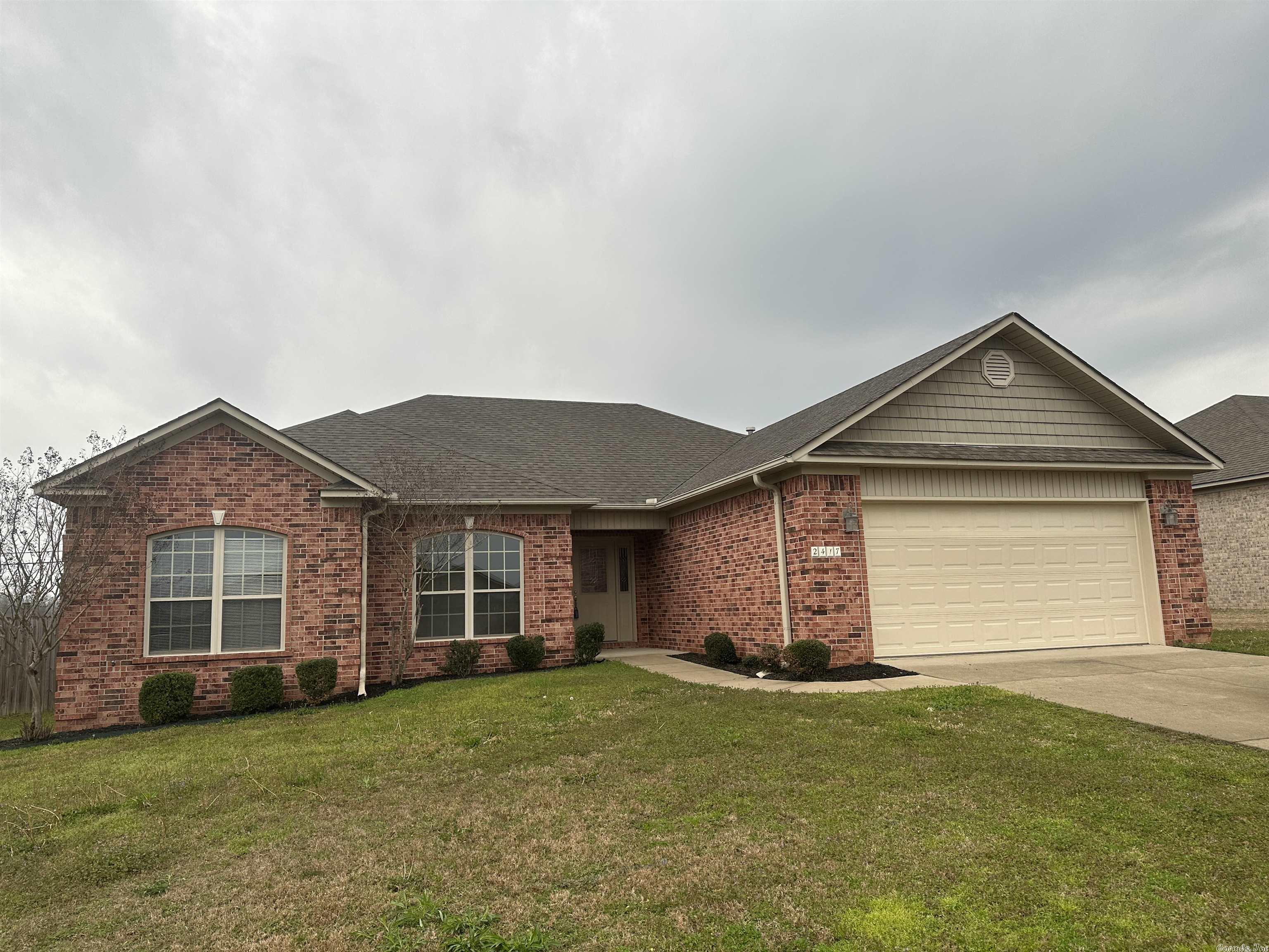 STONEHENGE PLACE - Residential