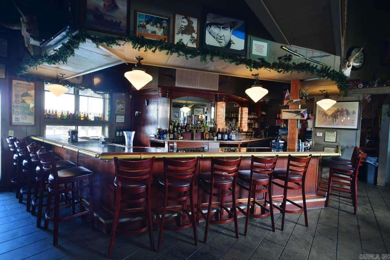 Balboa Commercial - Commercial Sale