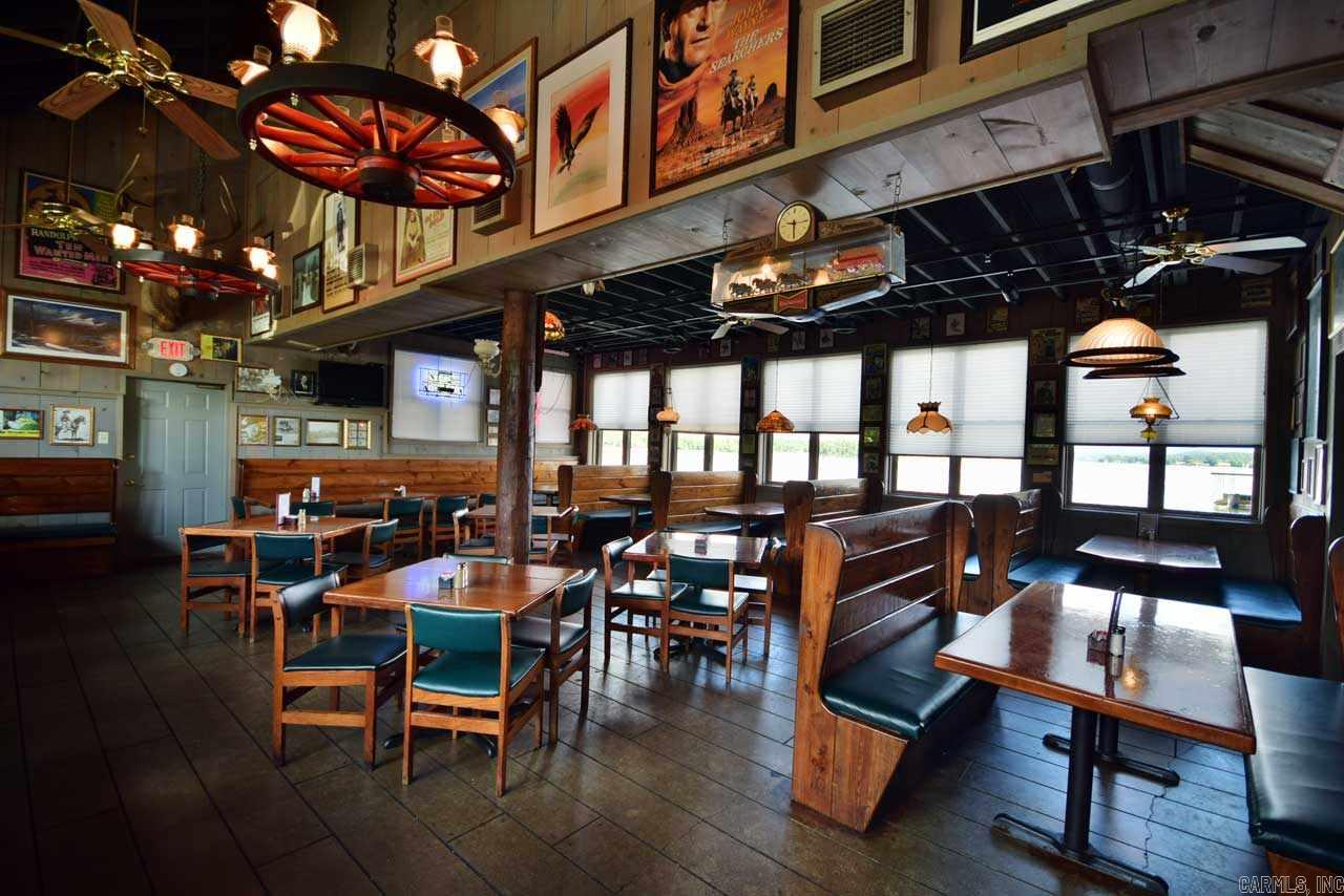 Balboa Commercial - Commercial Sale