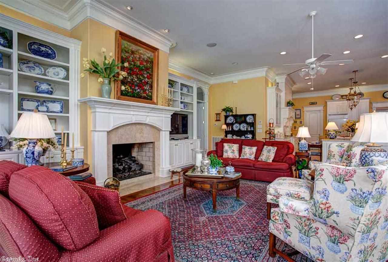 CHENAL VALLEY CHENAL CIRCLE - Residential