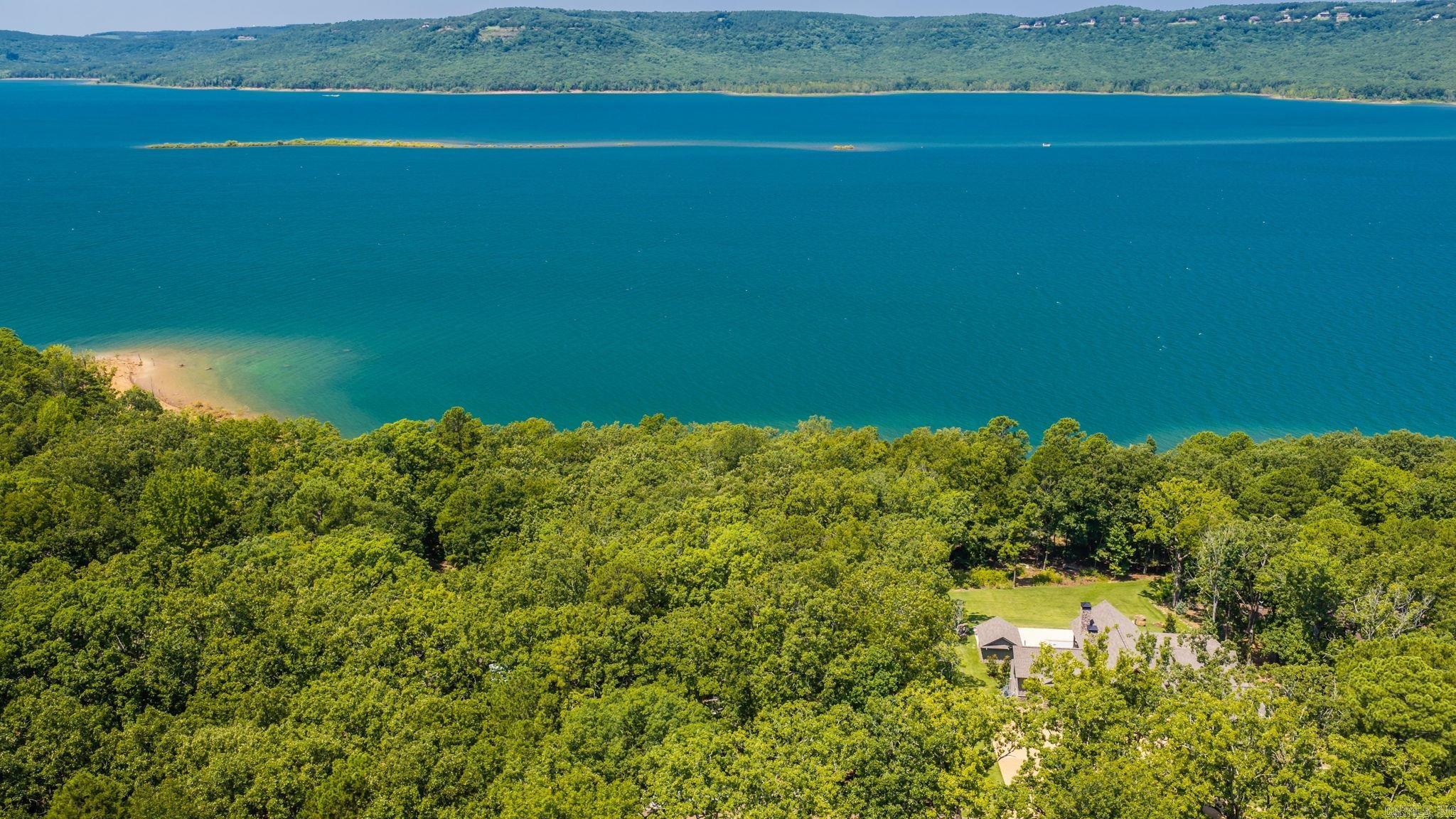 Eden Isle-Country Club - Residential