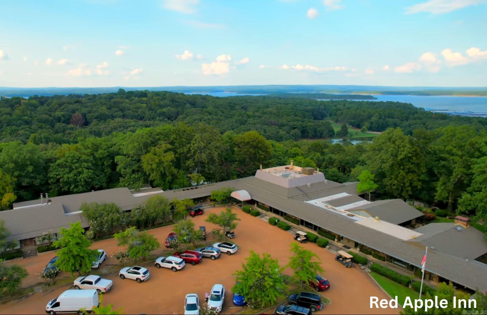 Eden Isle-Country Club - Residential