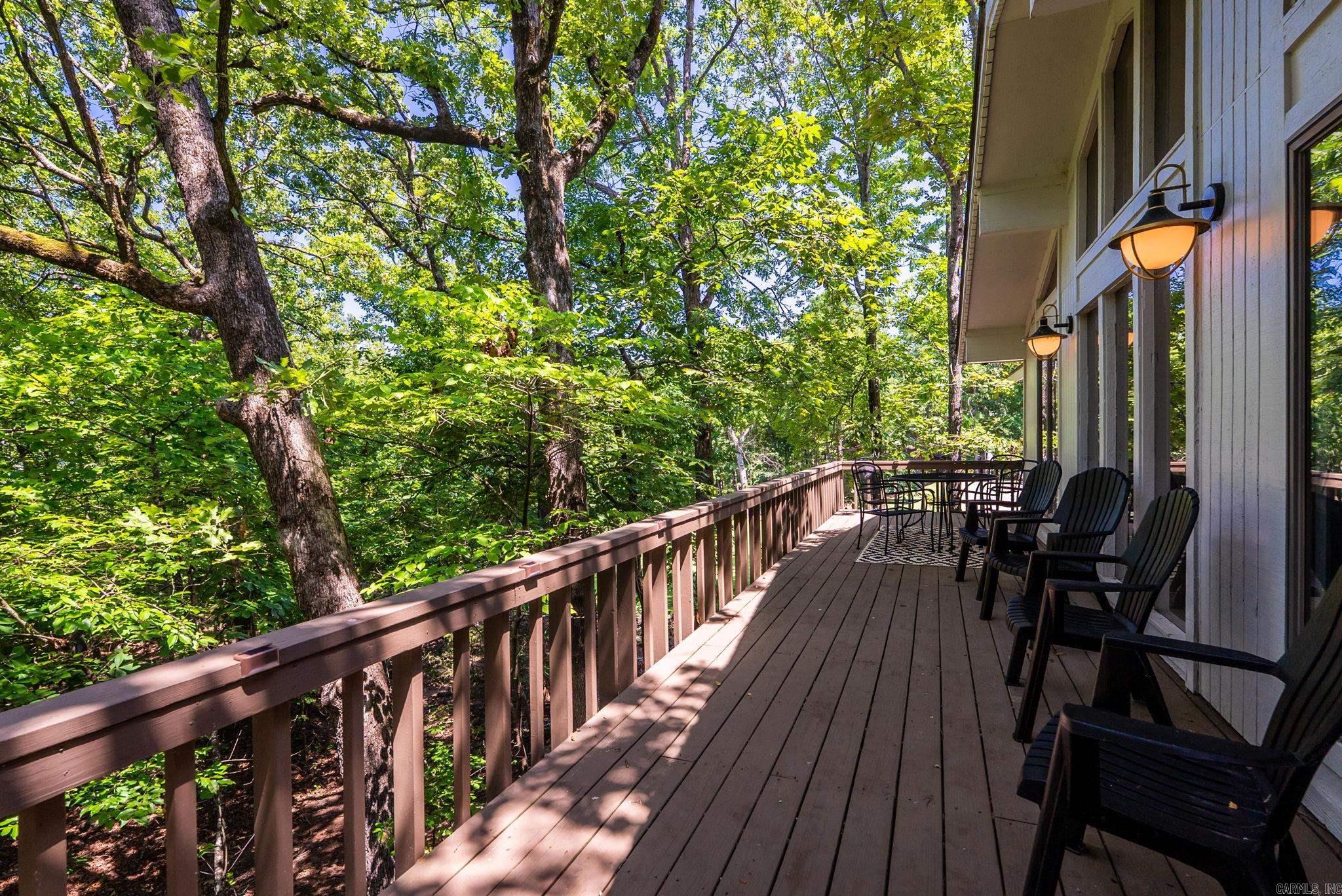 Eden Isle-Country Club - Residential