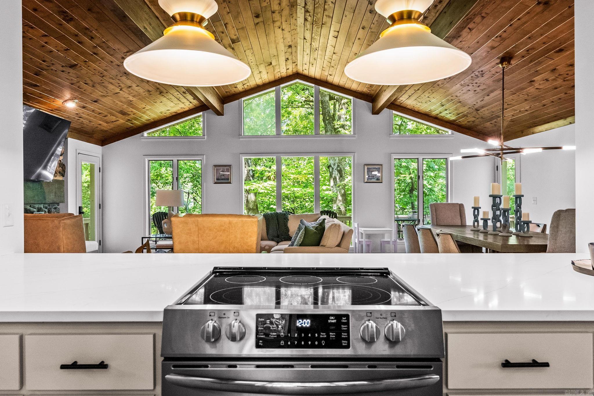 Eden Isle-Country Club - Residential