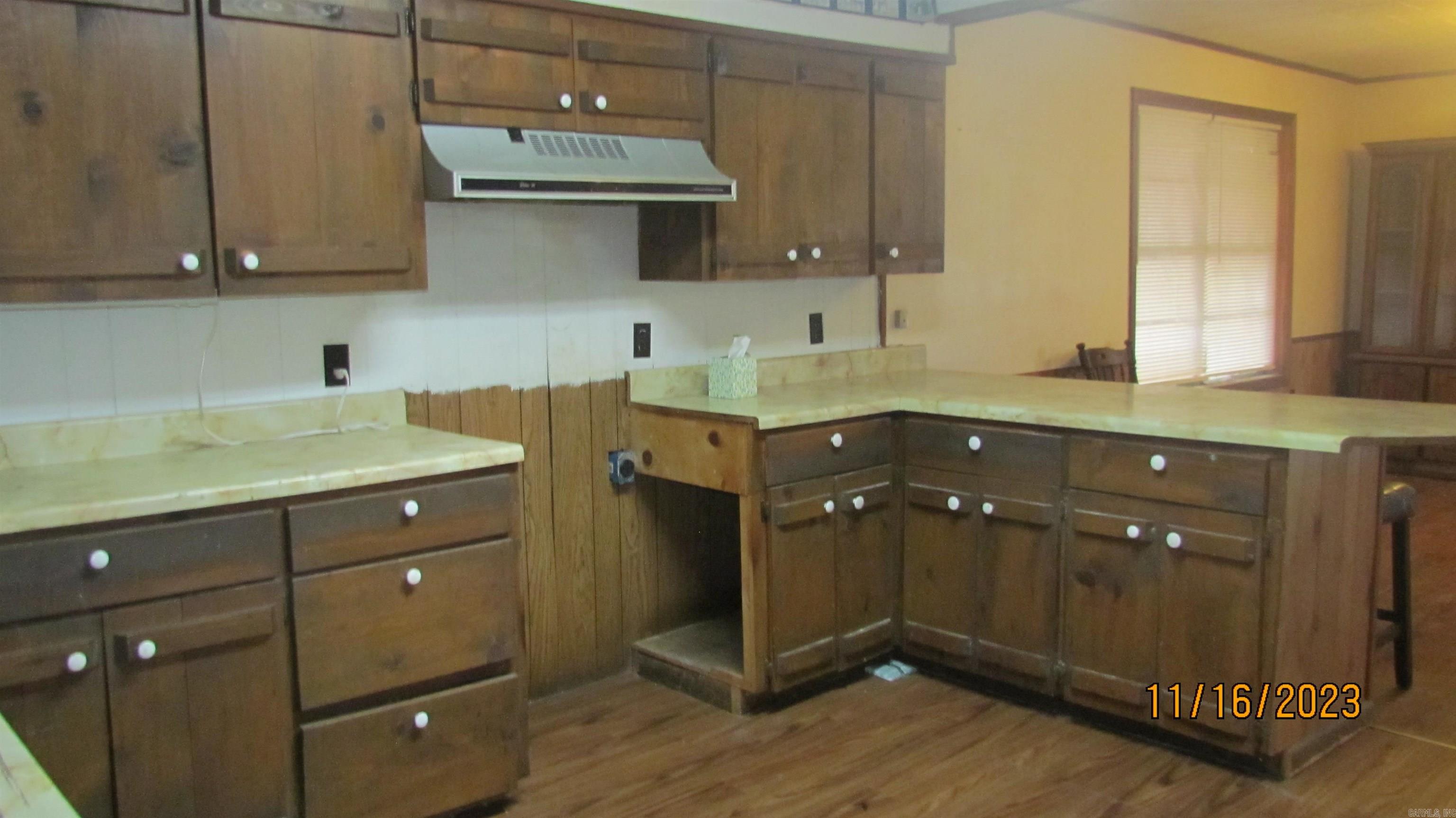 KELLY ACREAGES - Residential