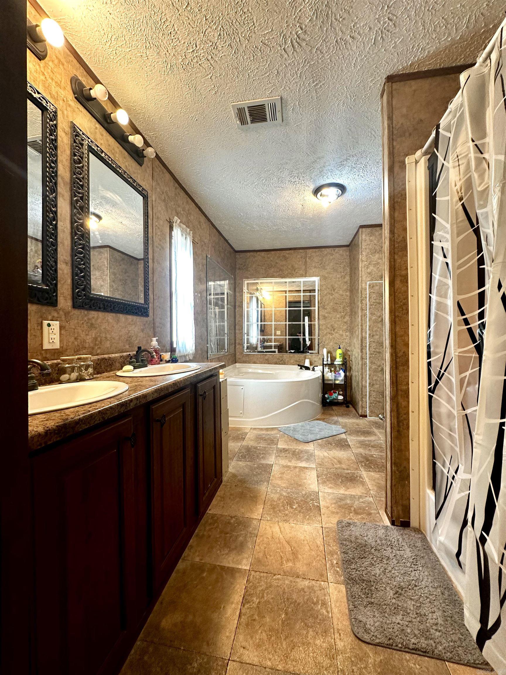 Vandervoort - Residential