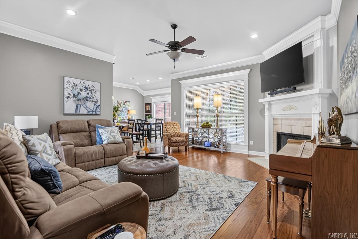 CREEKSIDE ADDN - Residential