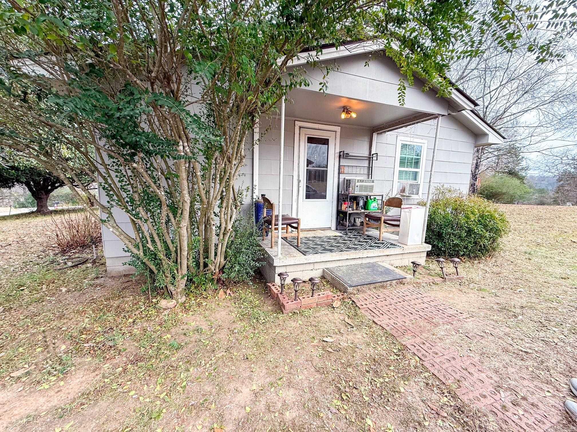 CLINTON ORIGINAL - Residential