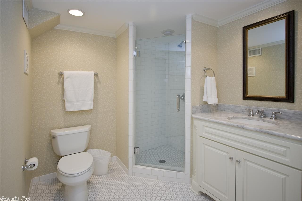 Lenon Place - Residential