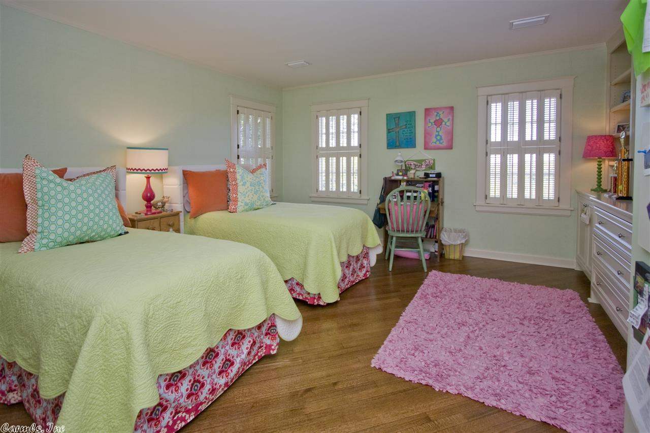 Lenon Place - Residential