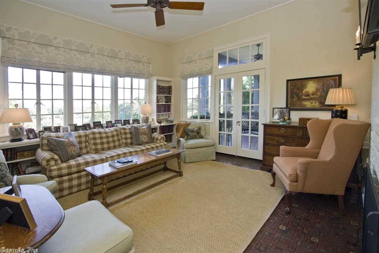 Lenon Place - Residential