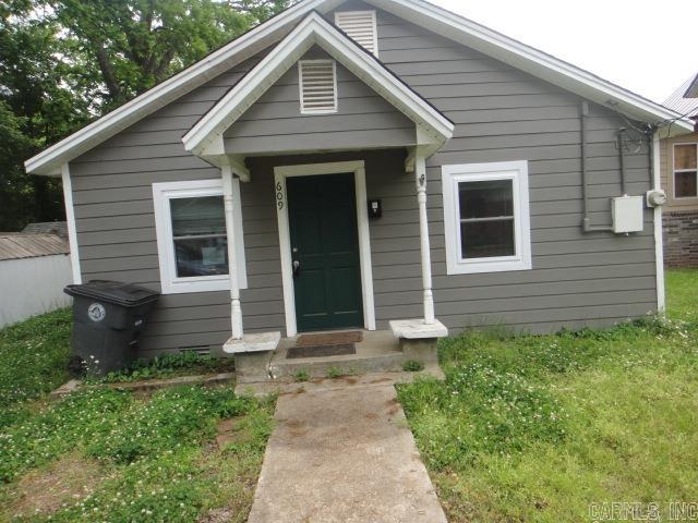 Cute home features nice size Living Rm. There are 2 storage buildings and the backyard has a chain fence. Close to Post Office and Public Schools. Seller does not pay customary closing costs: including title policy, escrow fees, survey or transfer fees. Proof of funds required on cash transactions Lender Pre-Approval letter for financed offers dated within last 30 days). Seller is Secretary of Veterans Affairs. This property may qualify for Seller Financing (Vendee). Property sold As Is. See Agent Remarks for submitting an offer.