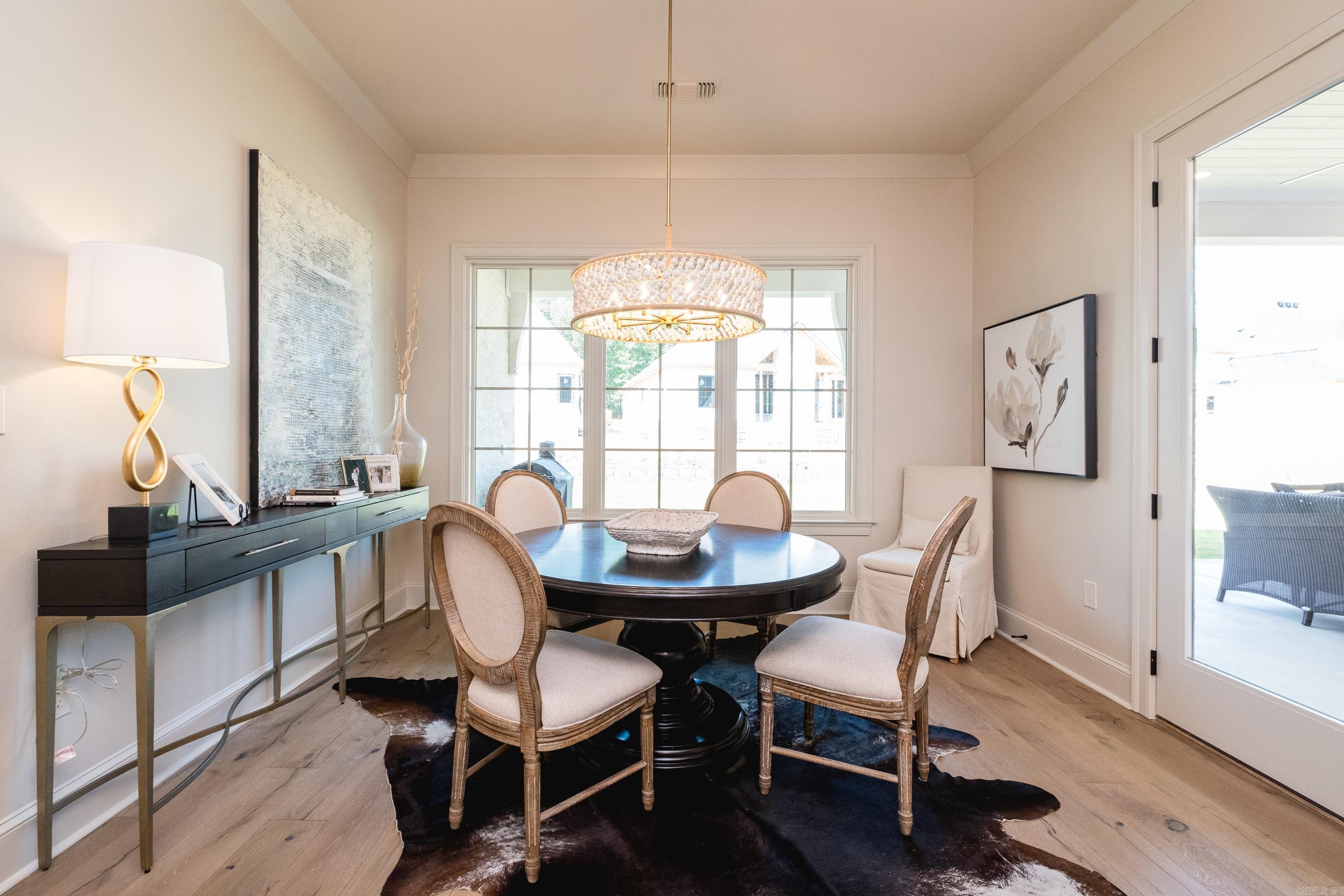 CHENAL VALLEY "MIRAMONT CIRCLE" - Residential