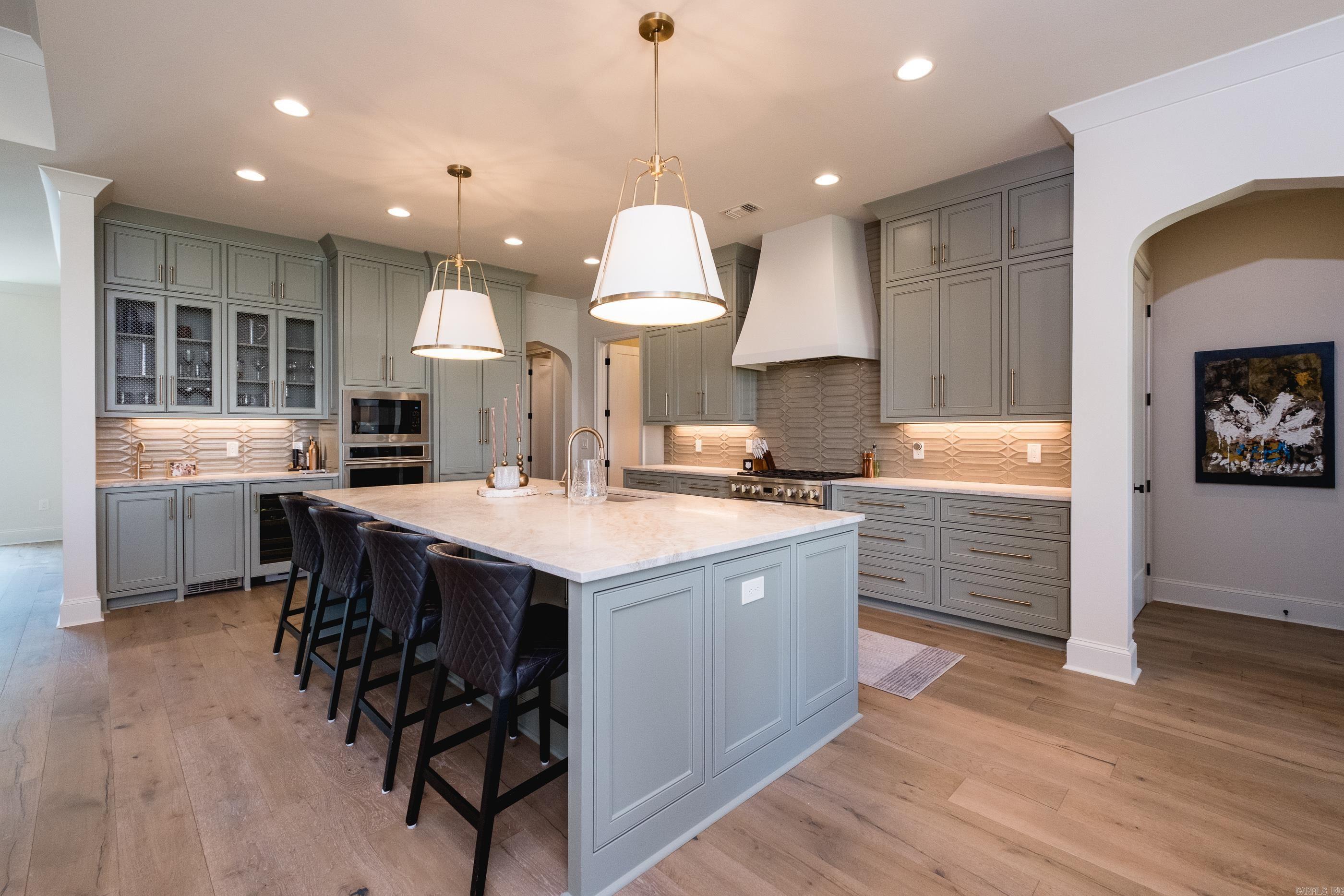 CHENAL VALLEY "MIRAMONT CIRCLE" - Residential