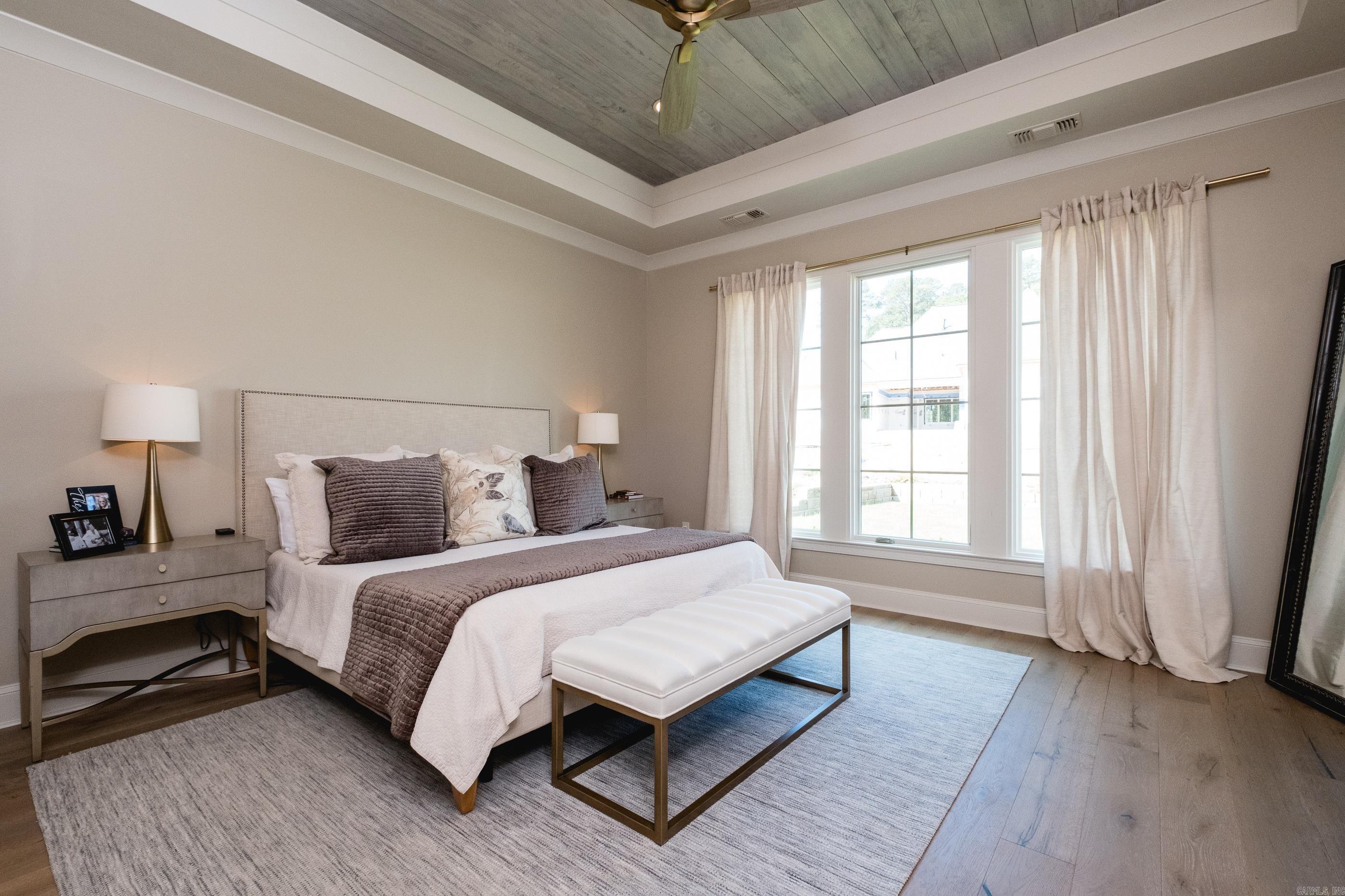 CHENAL VALLEY "MIRAMONT CIRCLE" - Residential