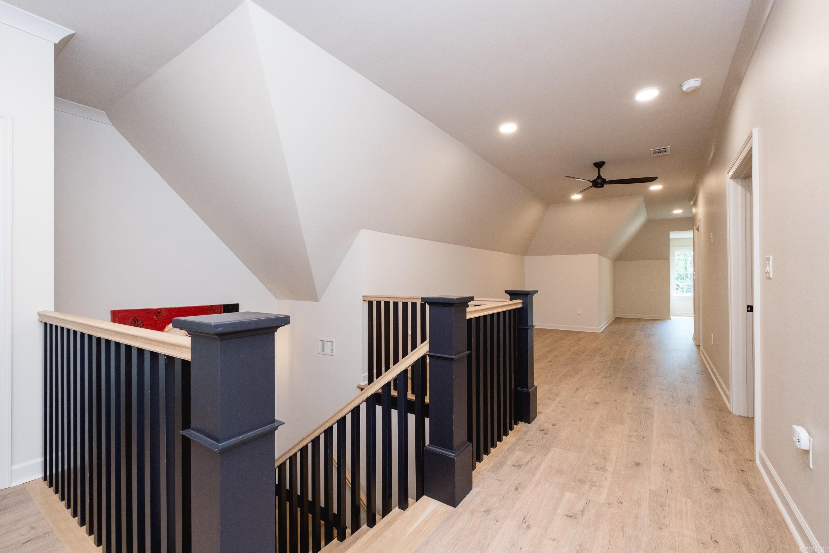 CHENAL VALLEY "MIRAMONT CIRCLE" - Residential
