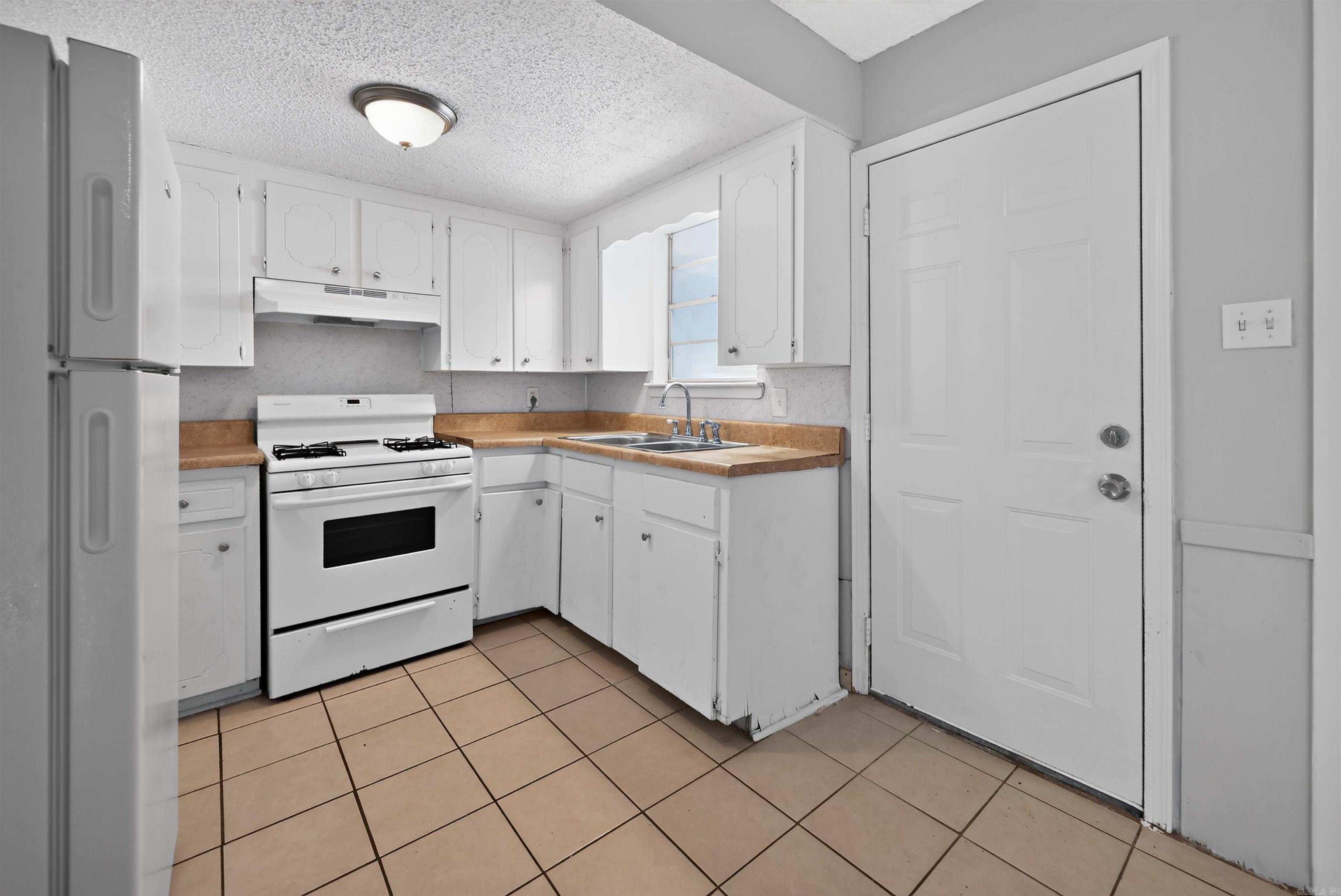 BROOKWOOD ADDN - Residential