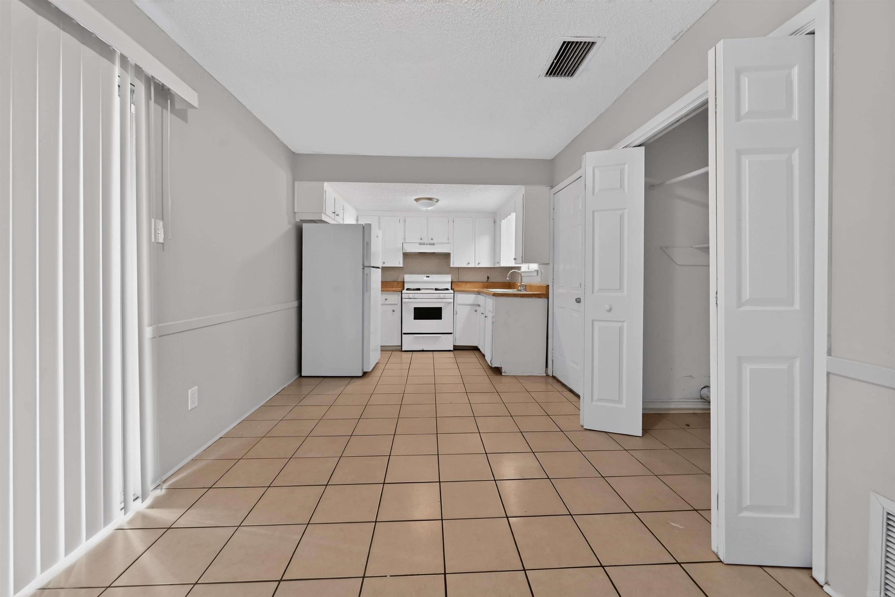 BROOKWOOD ADDN - Residential