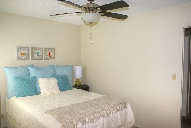 Lakewood Hills Condo - Residential