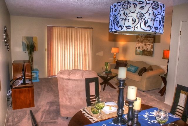 Lakewood Hills Condo - Residential