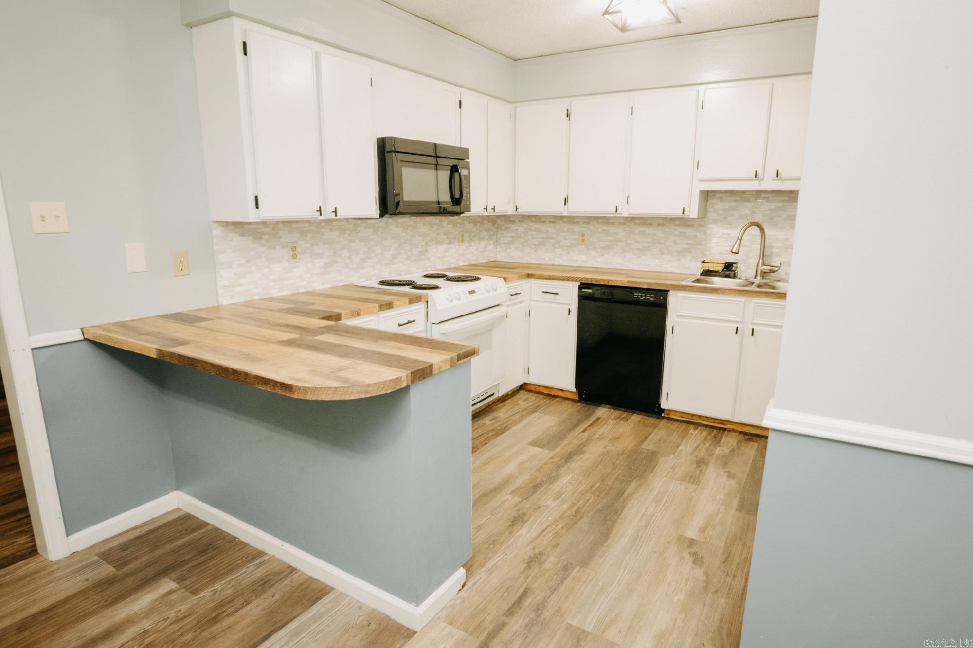 POINT WEST ADDN - Residential