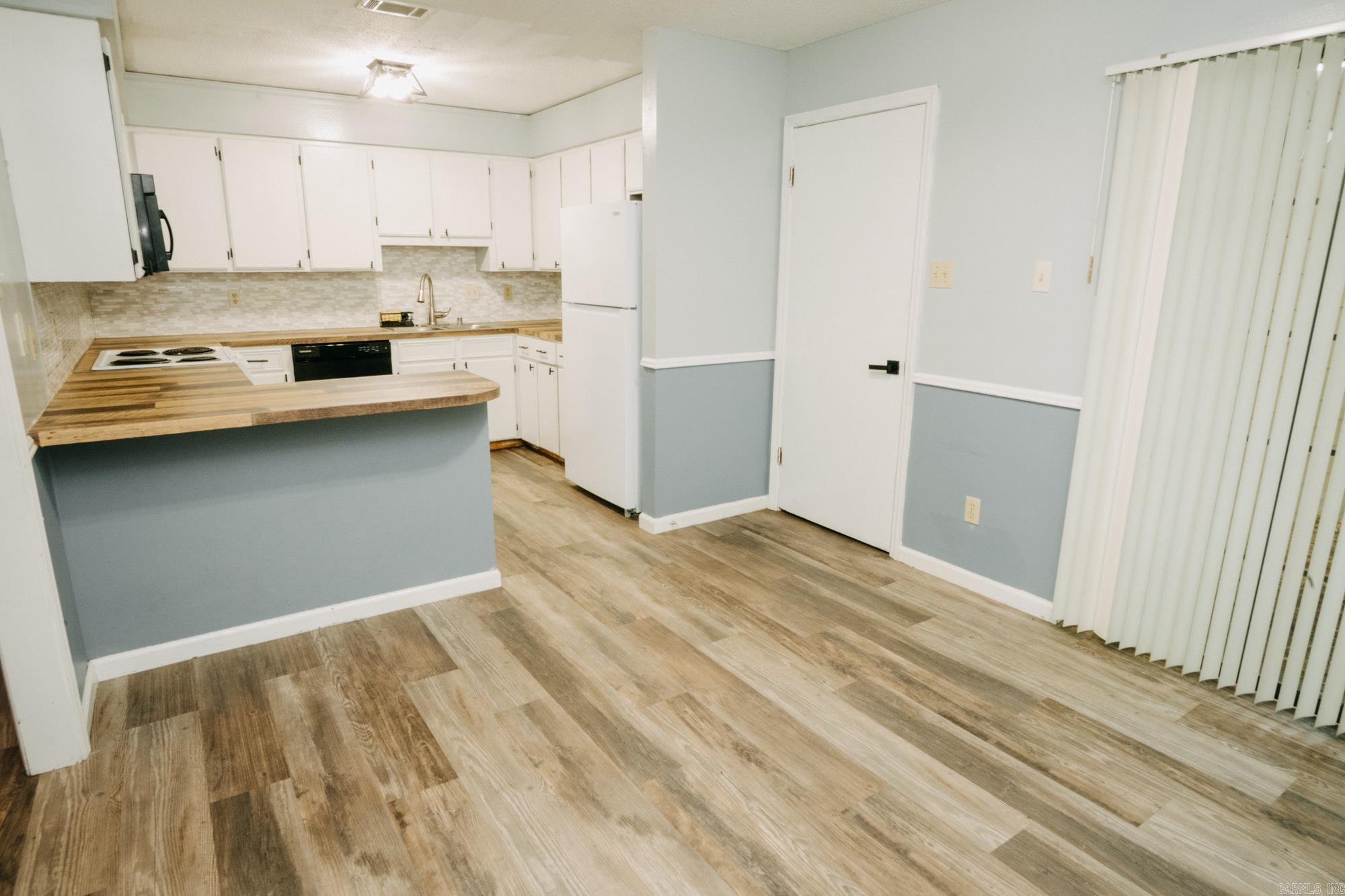 POINT WEST ADDN - Residential