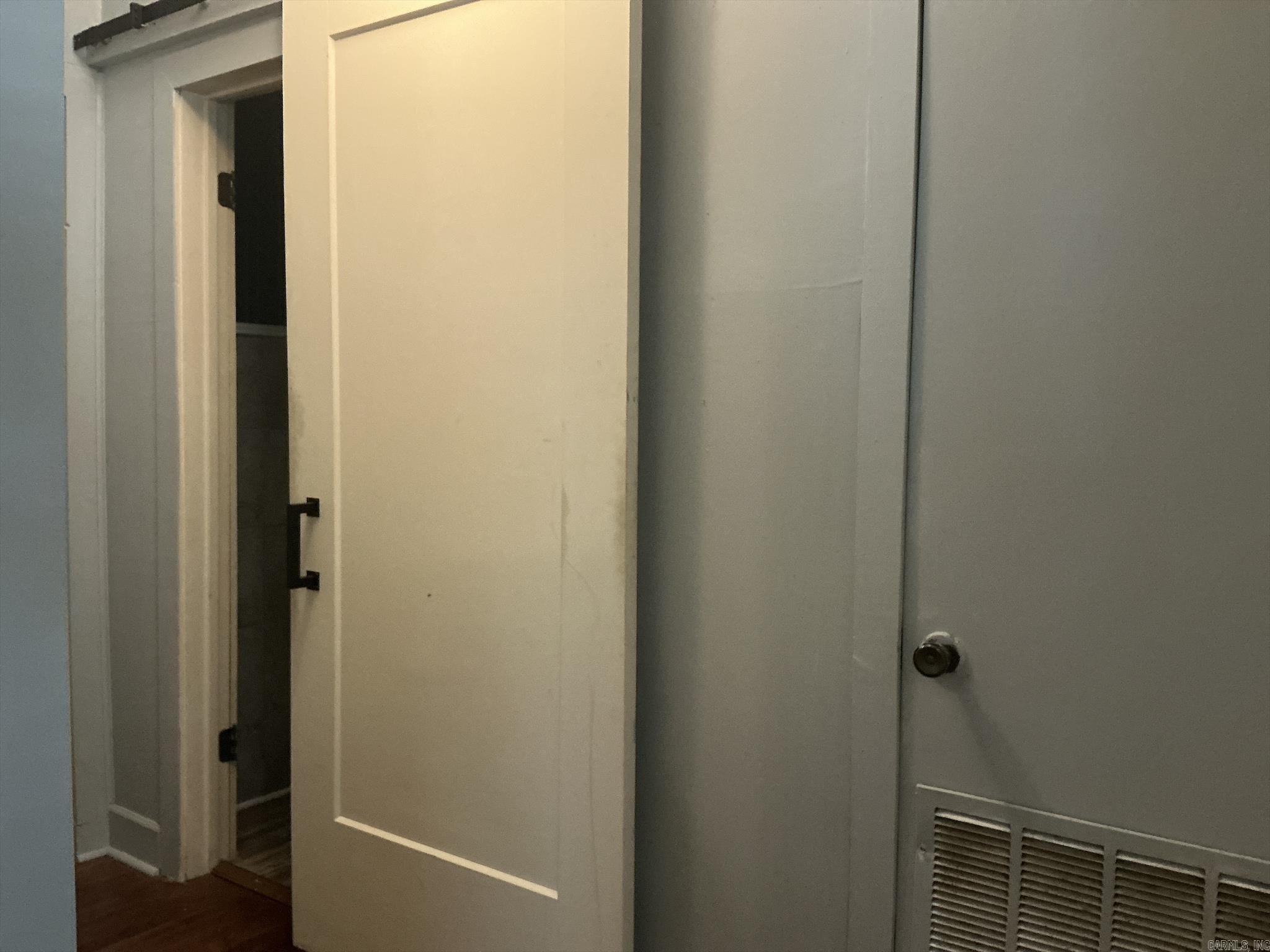 CROSSETT ORIGINAL - Residential