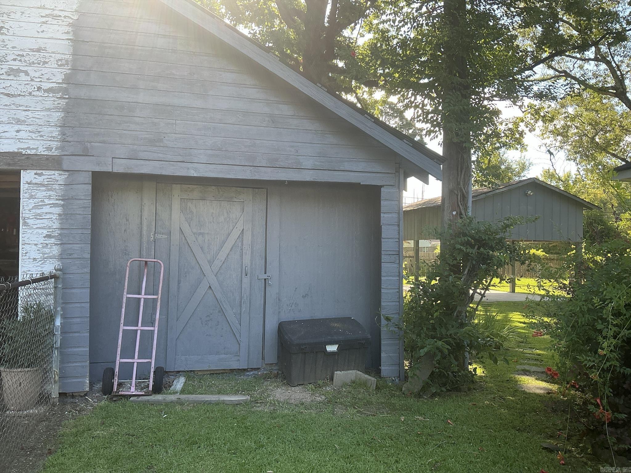 CROSSETT ORIGINAL - Residential