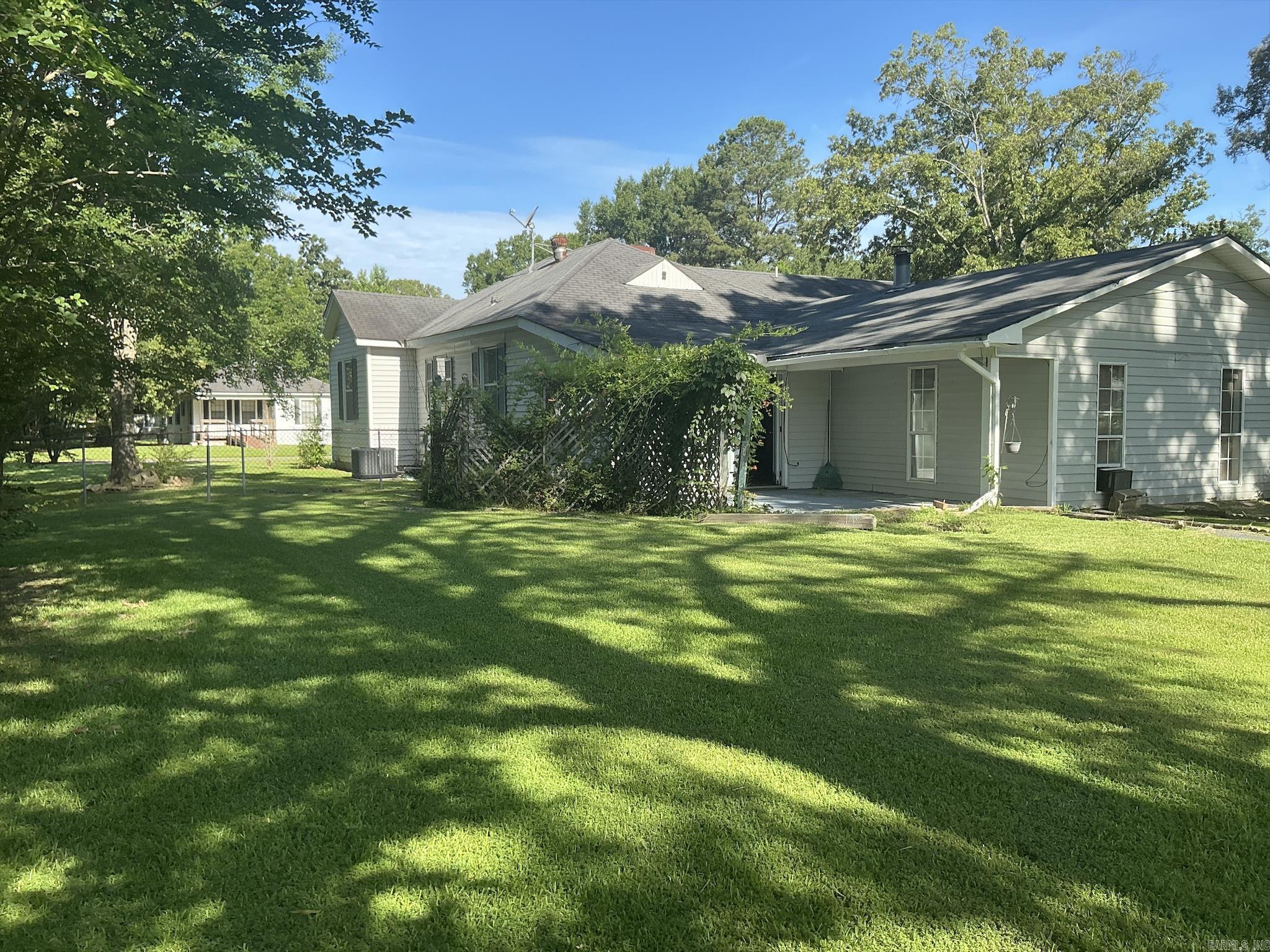 CROSSETT ORIGINAL - Residential