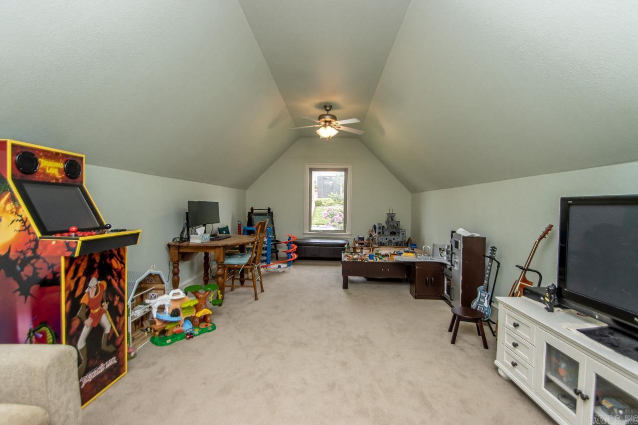 HURRICANE LAKE EST - Residential