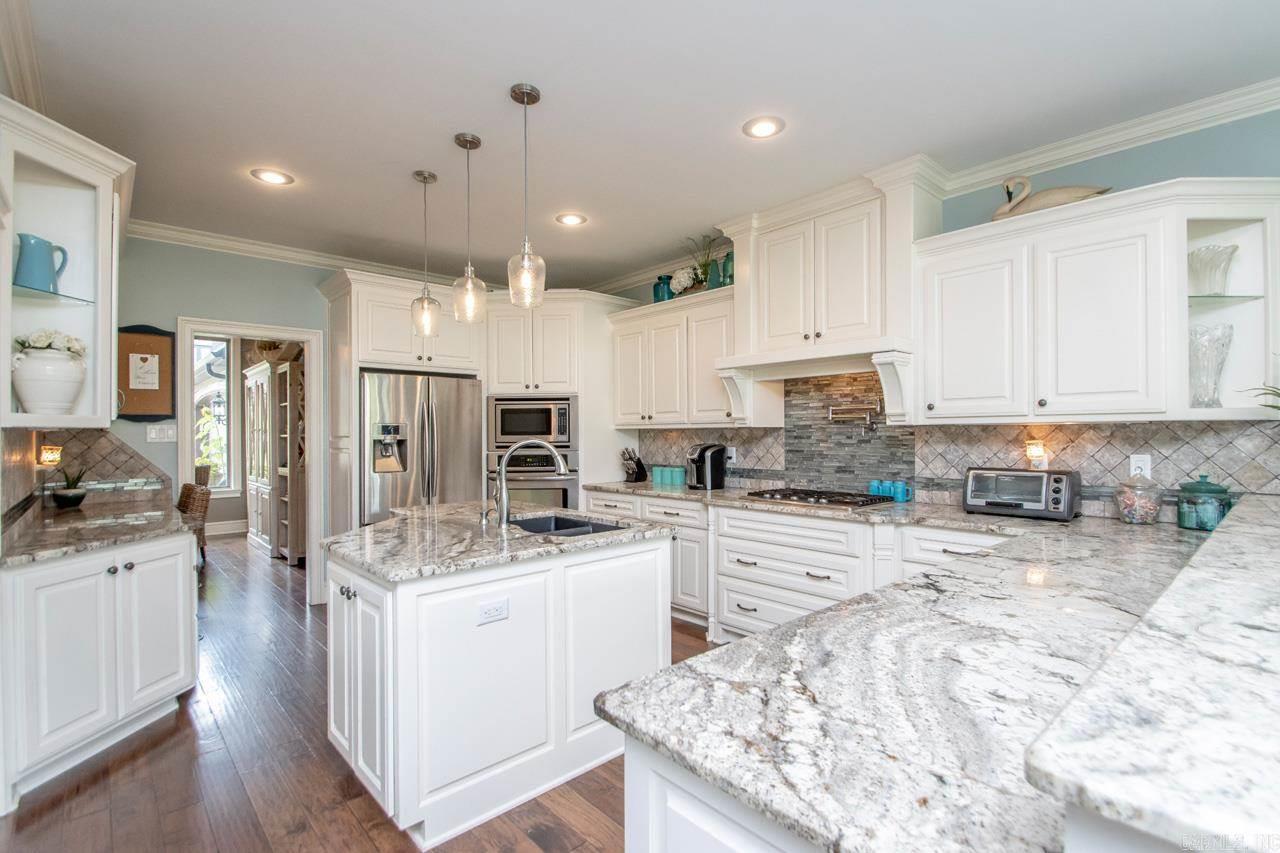 HURRICANE LAKE EST - Residential