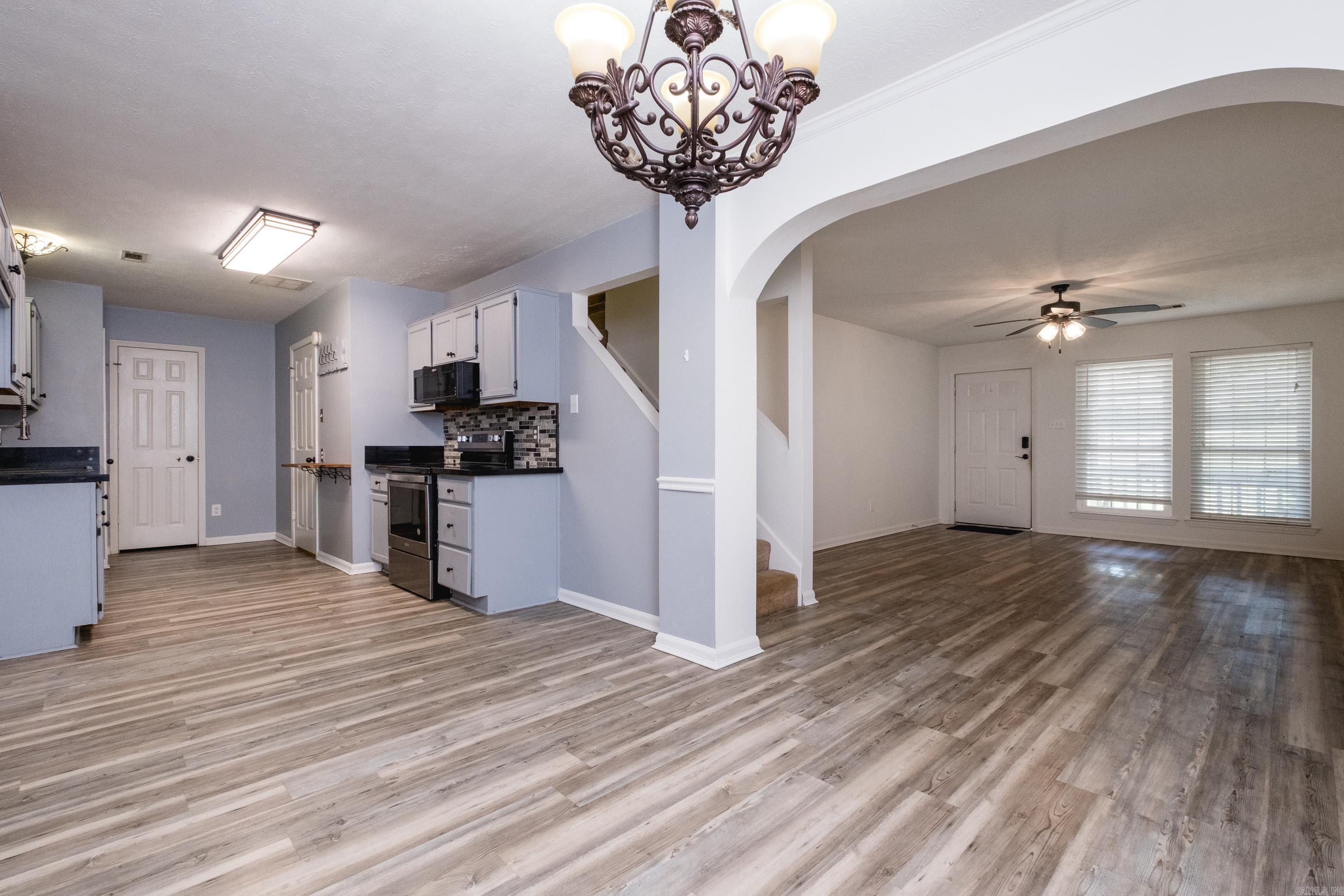 HICKORY RIDGE - Residential