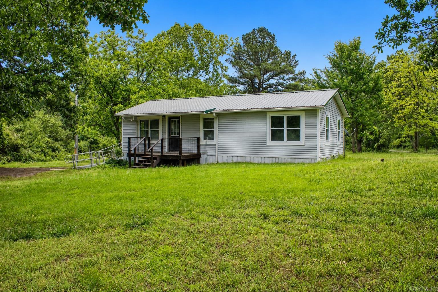 Ne Se 13-03-32 - Residential