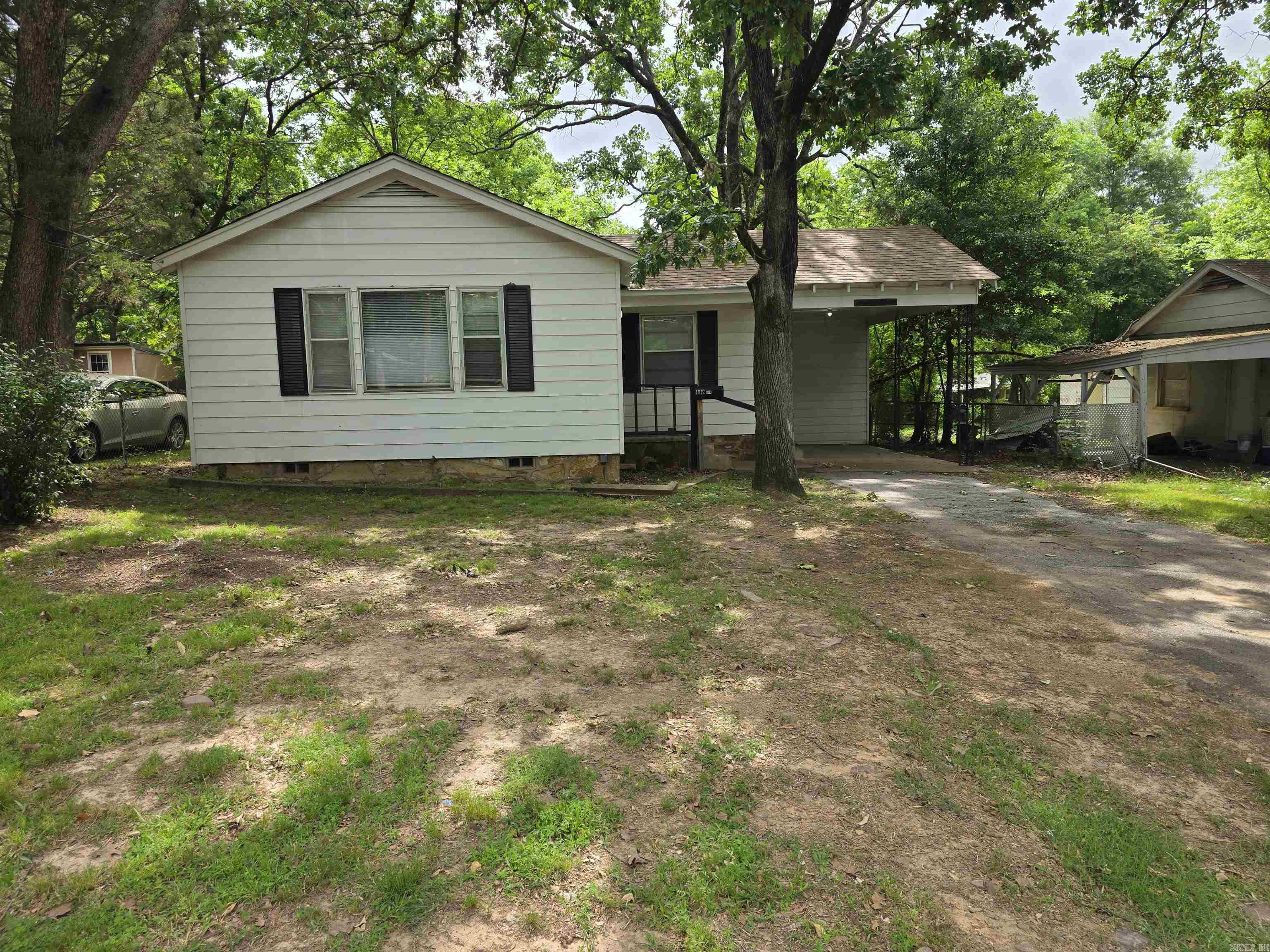 Cozy 2BD/2BA in North Little Rock that is waiting for you to call home. Living room with plenty of windows letting in natural light. Vinyl flooring in kitchen. Carpet in bedrooms. Partially fenced backyard for kids or pets to run off some energy. This property is managed by Hoffman Team so beware of scammers - we will never ask you to Cashapp us money. The lease for this property is for 18 months to 2 years with a 3% increase after the first year. Income must be 3x the amount of rent per month unless you have a housing voucher. Deposit, first month’s rent, and the $50 administration fee due before move in. Visit our office or Hoffman Team website to schedule your showing today!