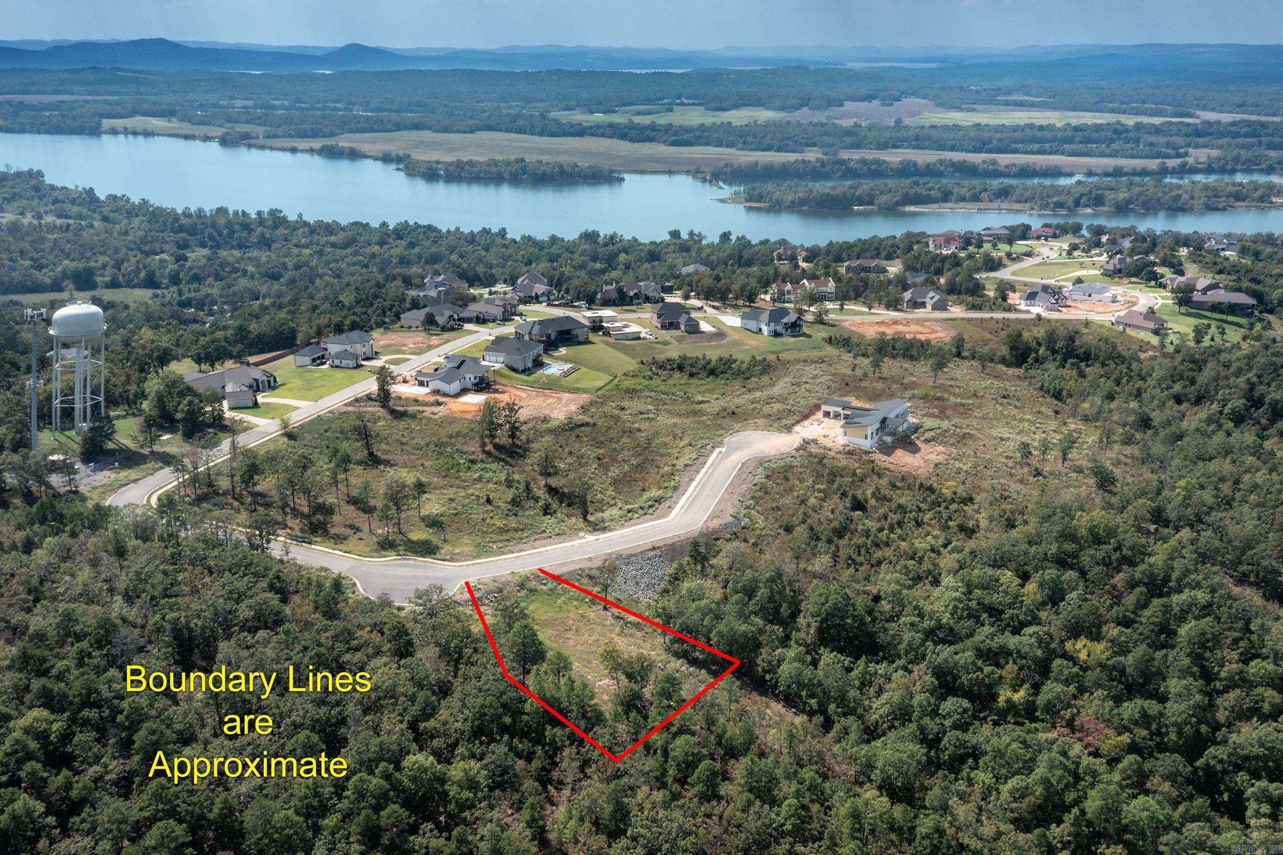 MOUNTAIN CREST ESTATES - Land