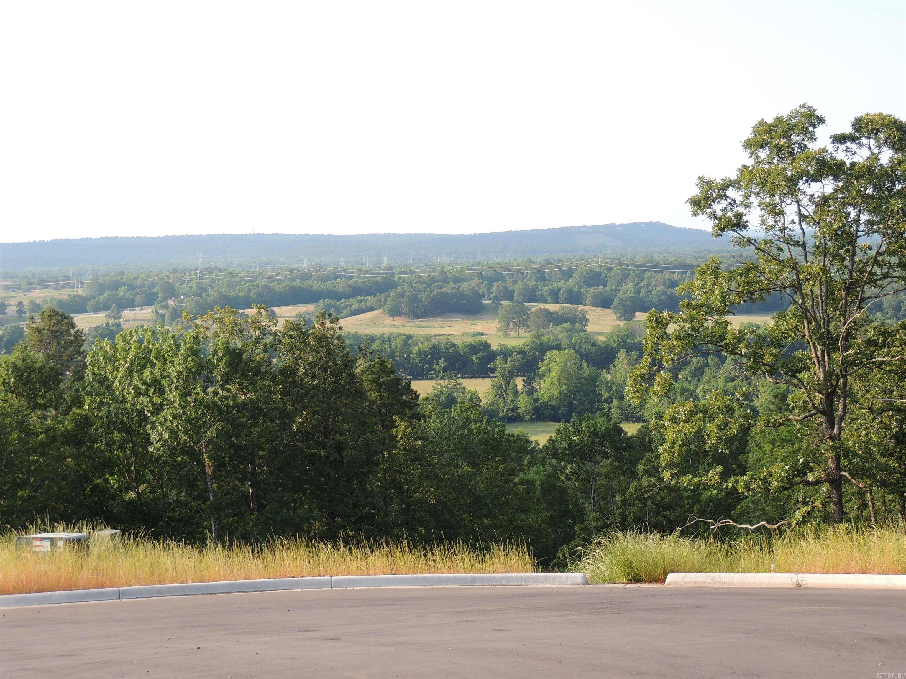 MOUNTAIN CREST ESTATES - Land
