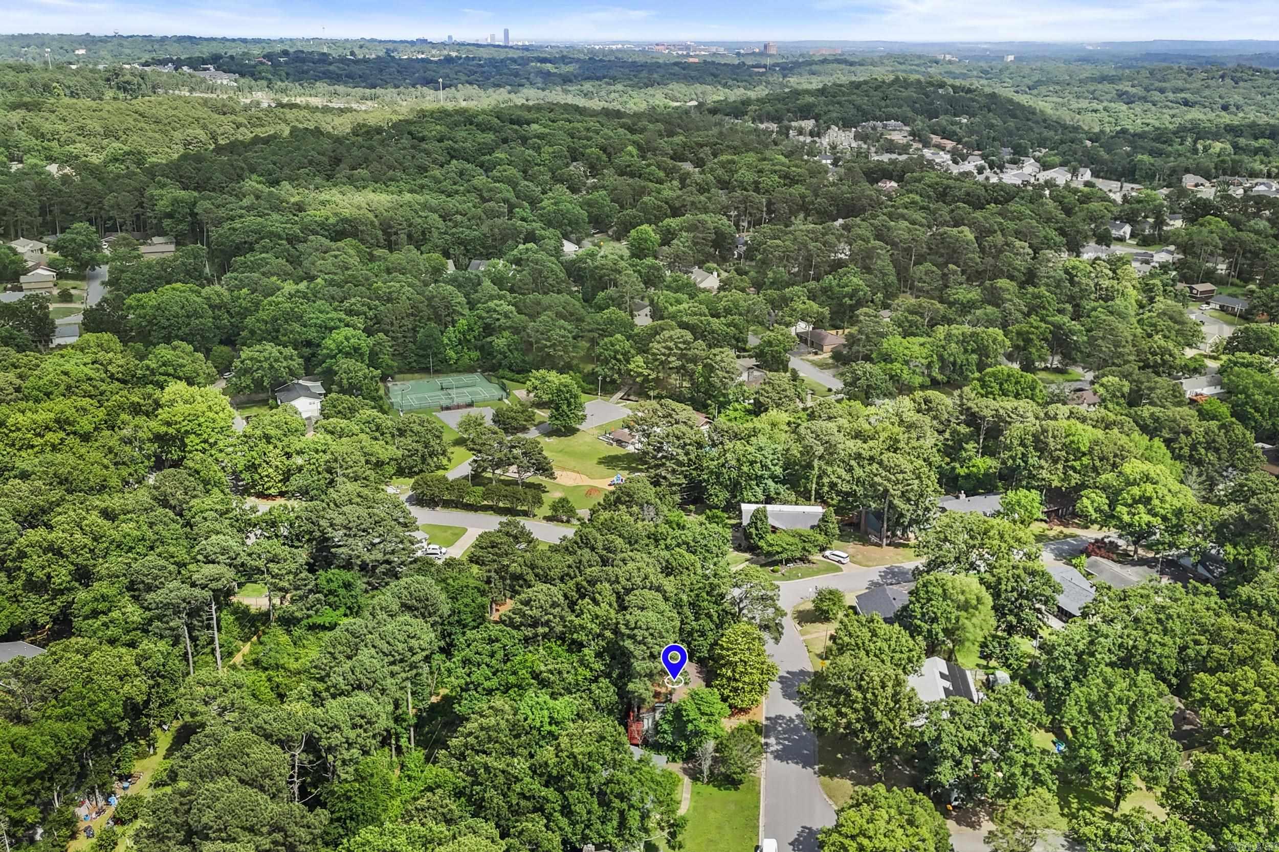 COLONY WEST - Residential